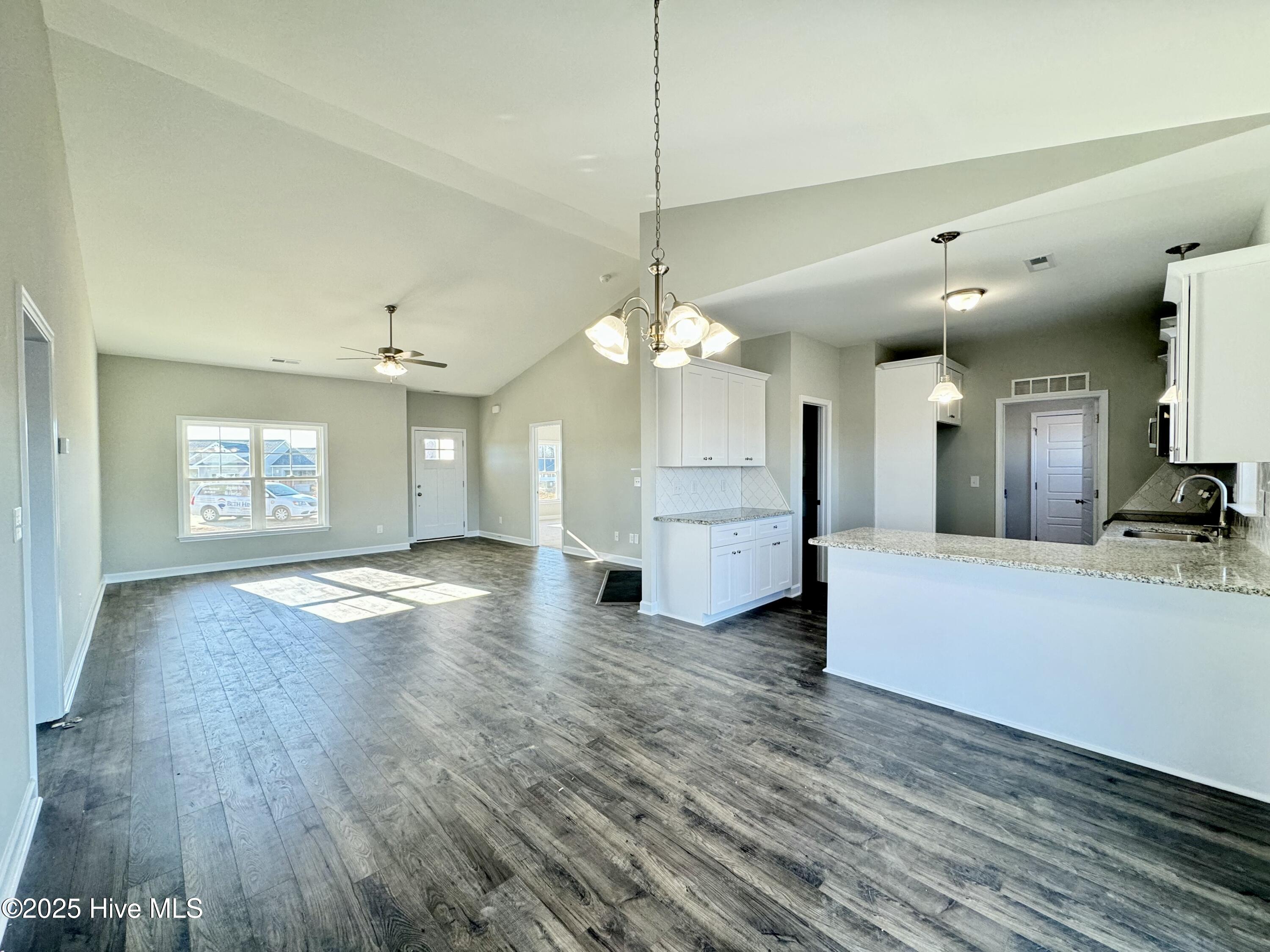 210 Dunbar Hill Drive Property Photo 10