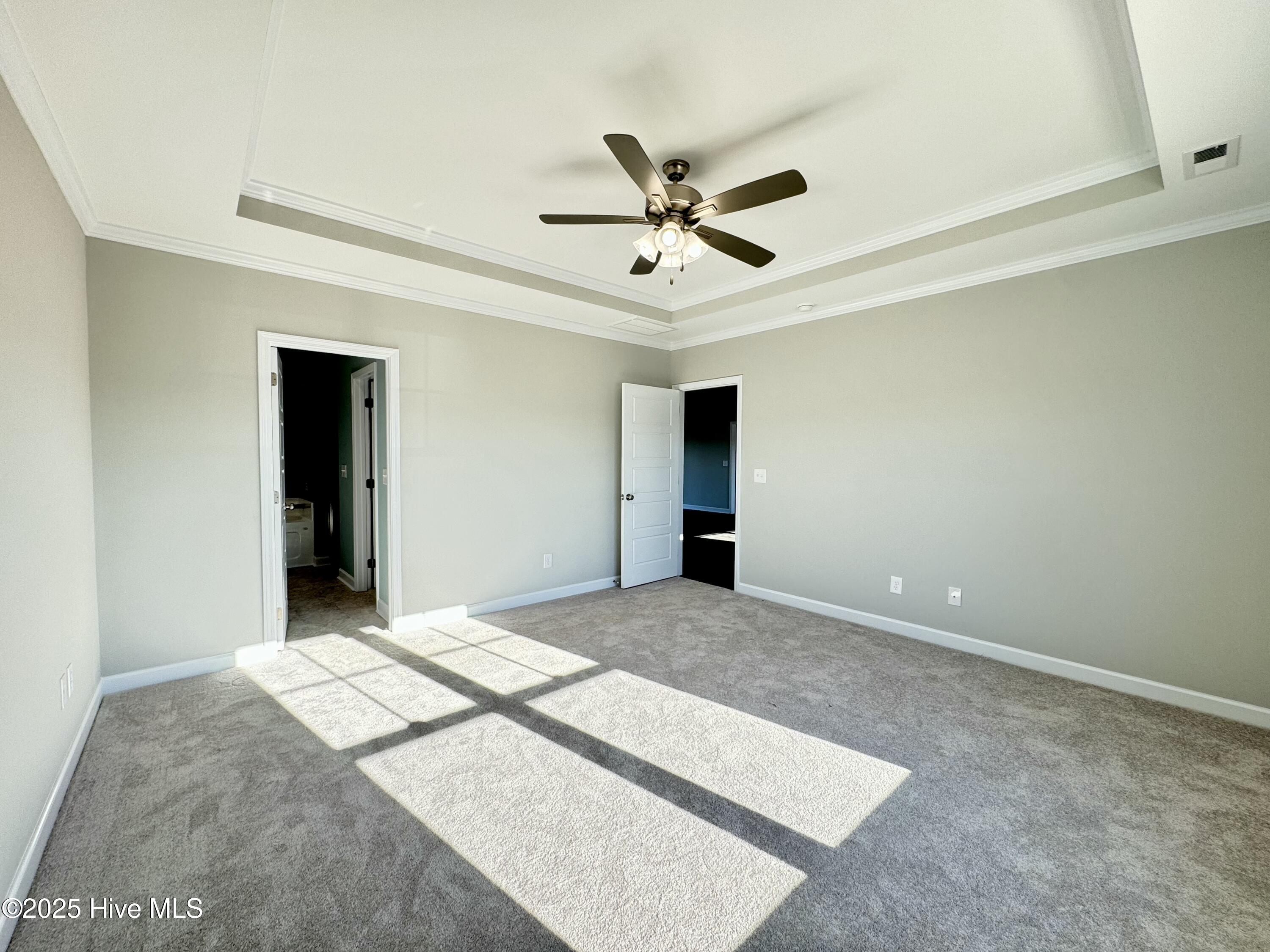 210 Dunbar Hill Drive Property Photo 20