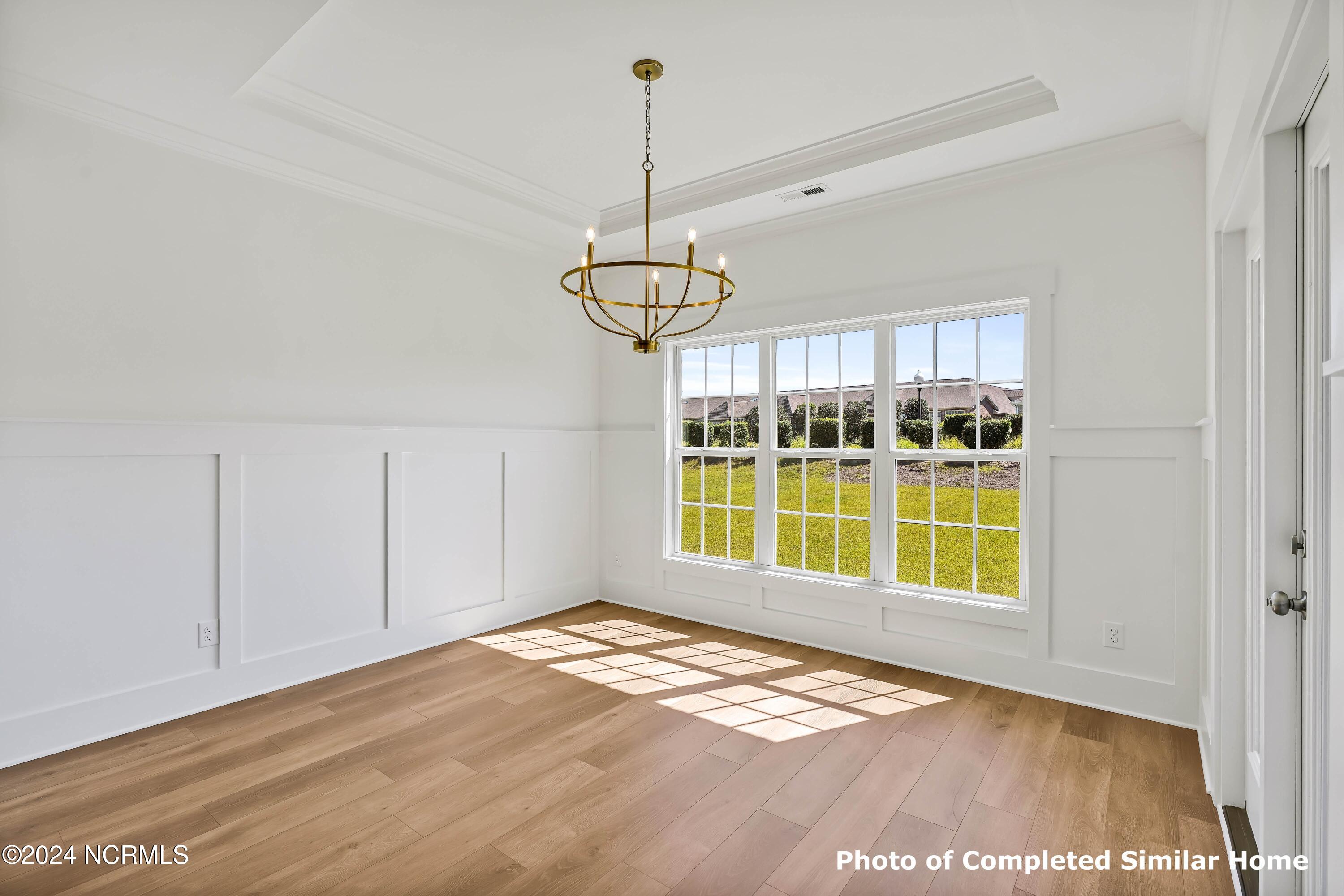 1242 Mandevilla Drive Property Photo 13