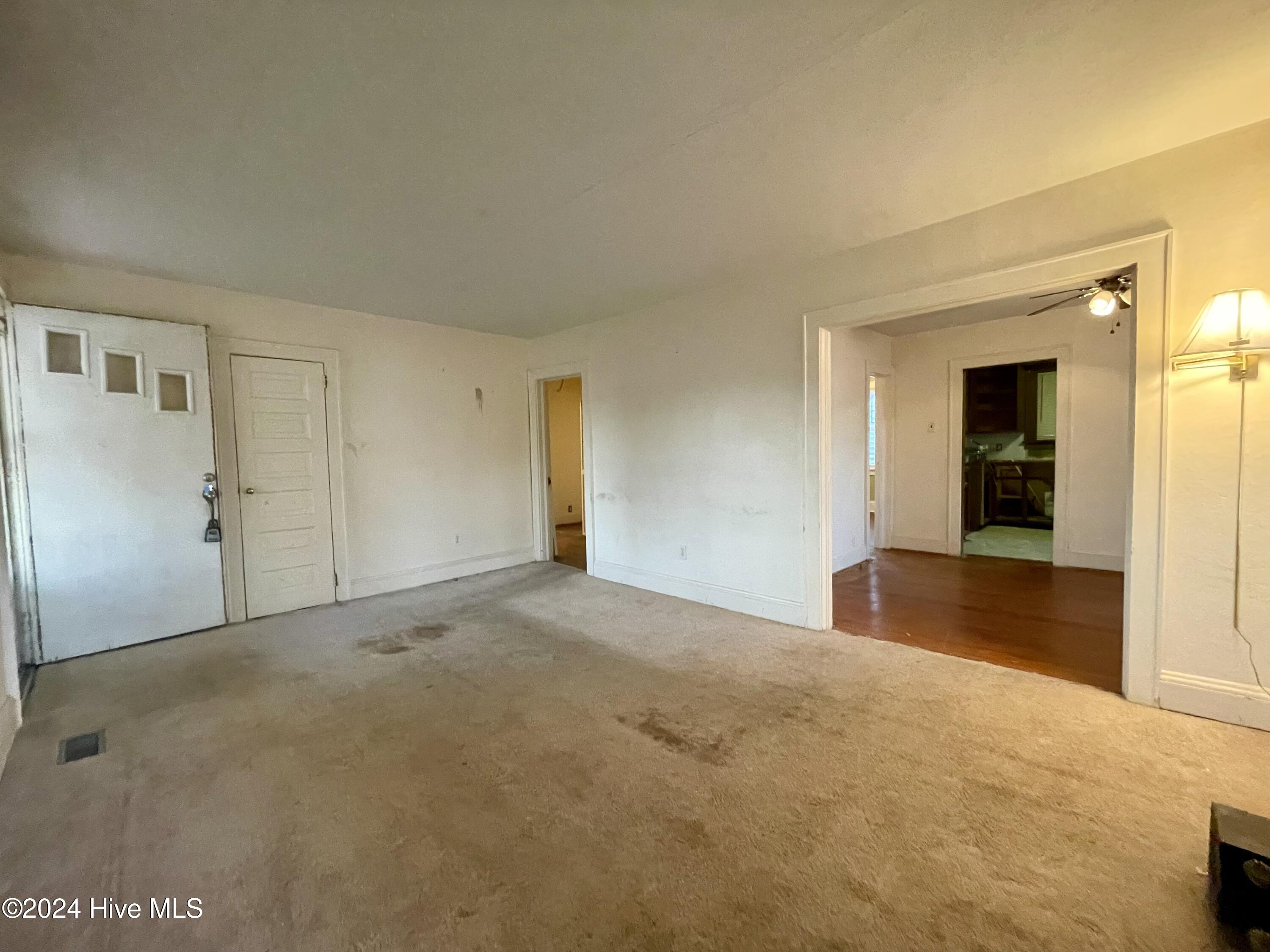 1300 W Main Street Property Photo 12