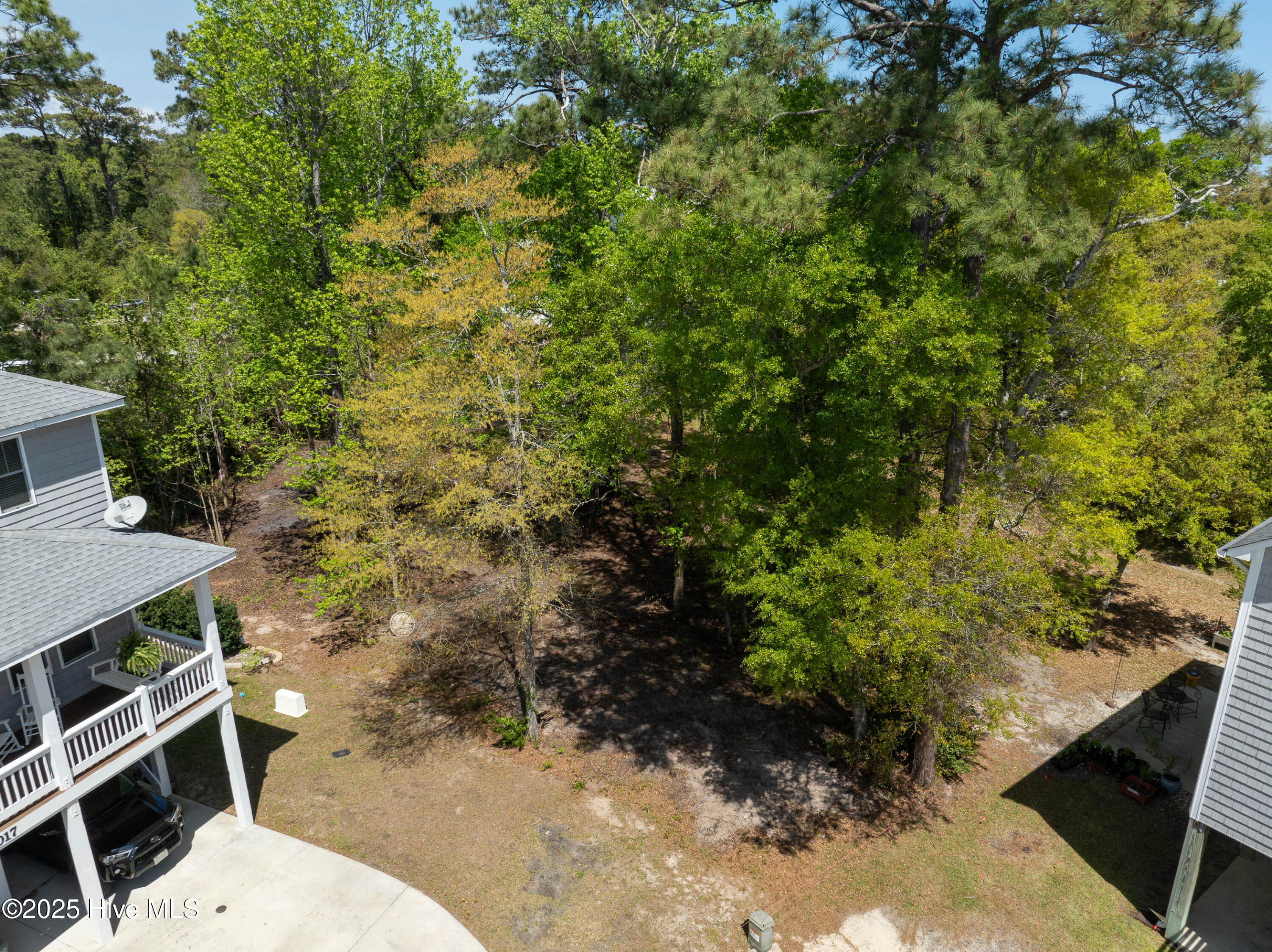 1021 Saltspray Lane Property Photo 18