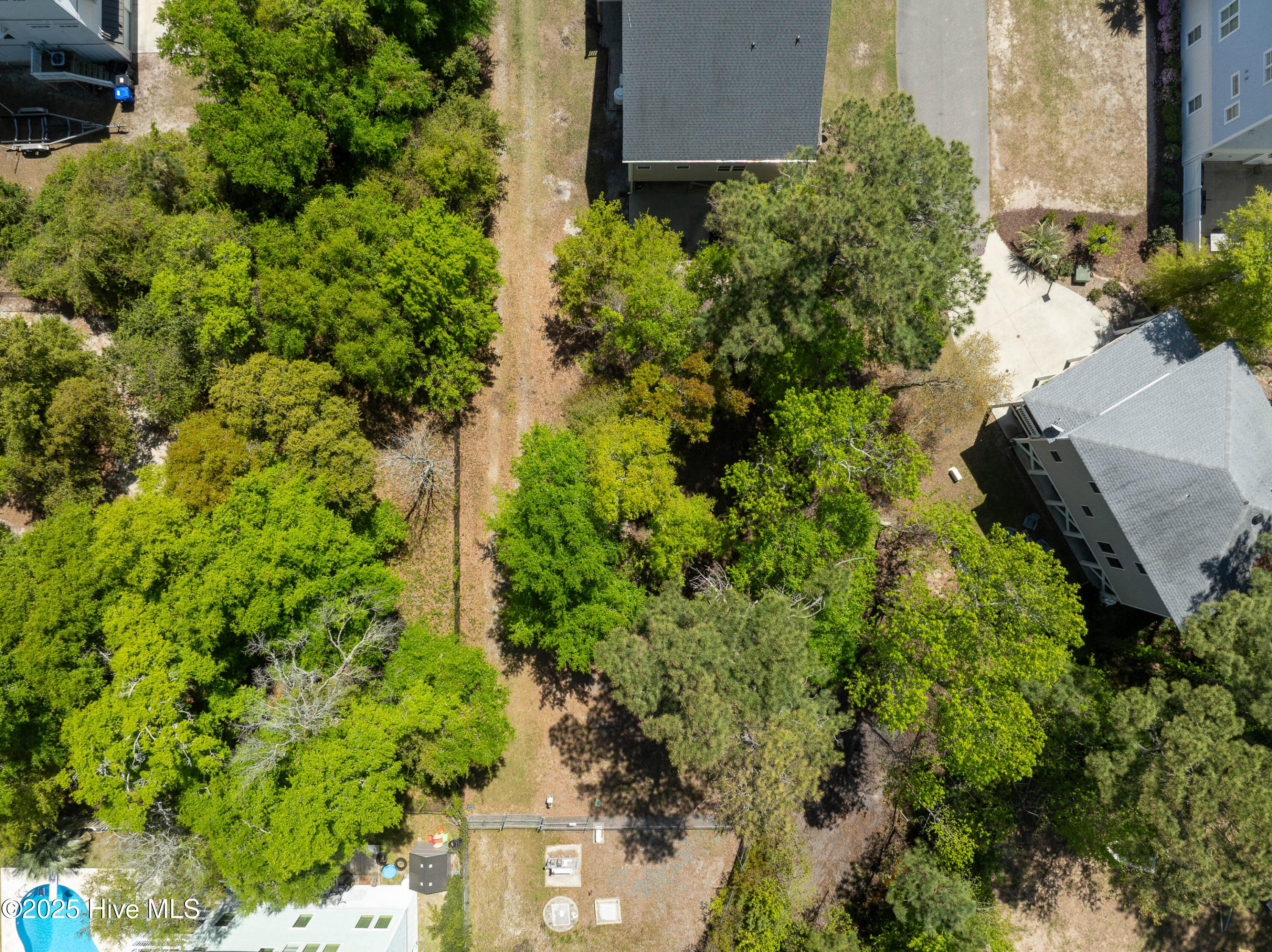 1021 Saltspray Lane Property Photo 21