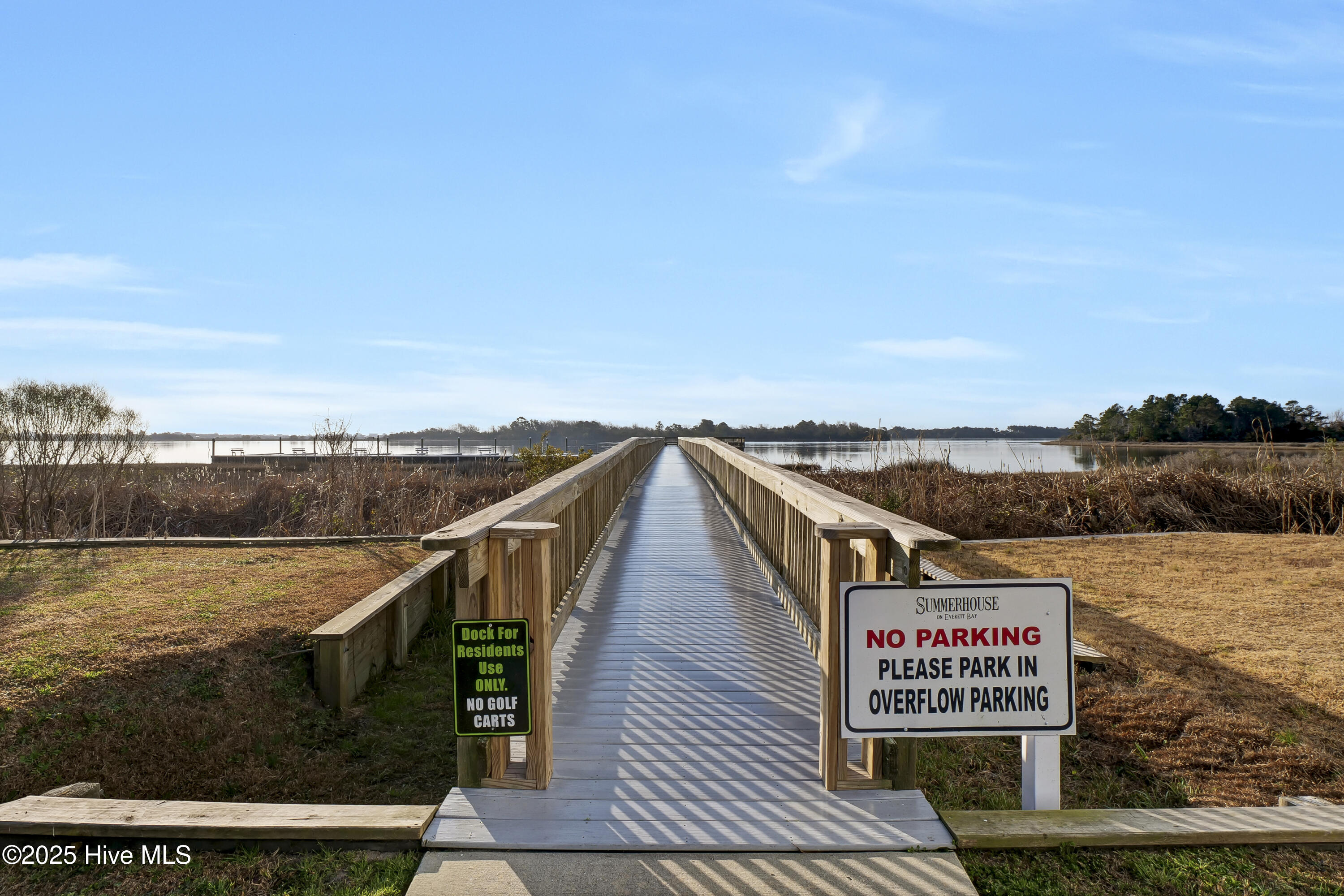 215 Marshside Landing Property Photo 31