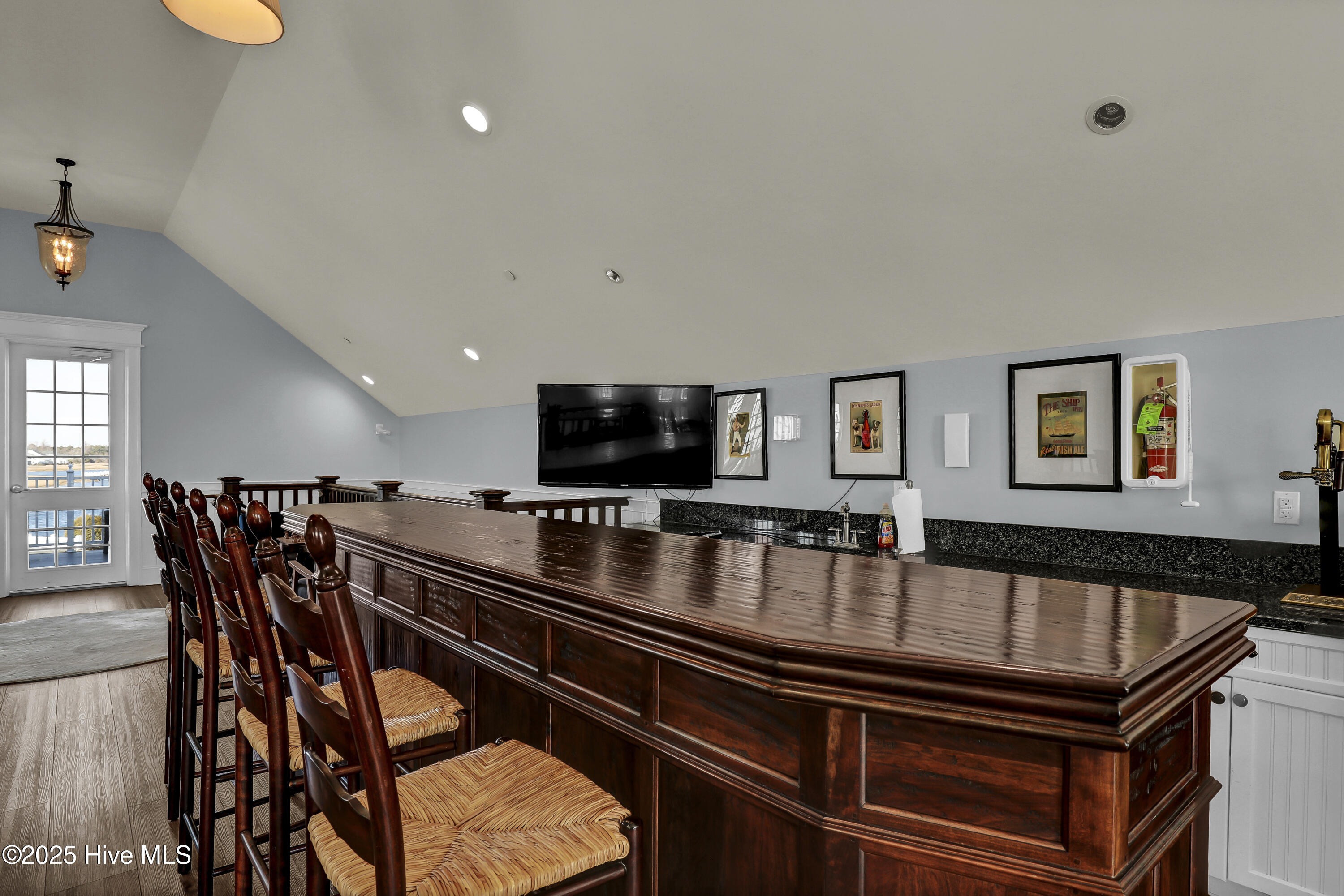 215 Marshside Landing Property Photo 41