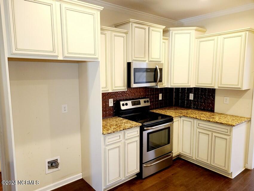 1203 Homer Drive Property Photo 3