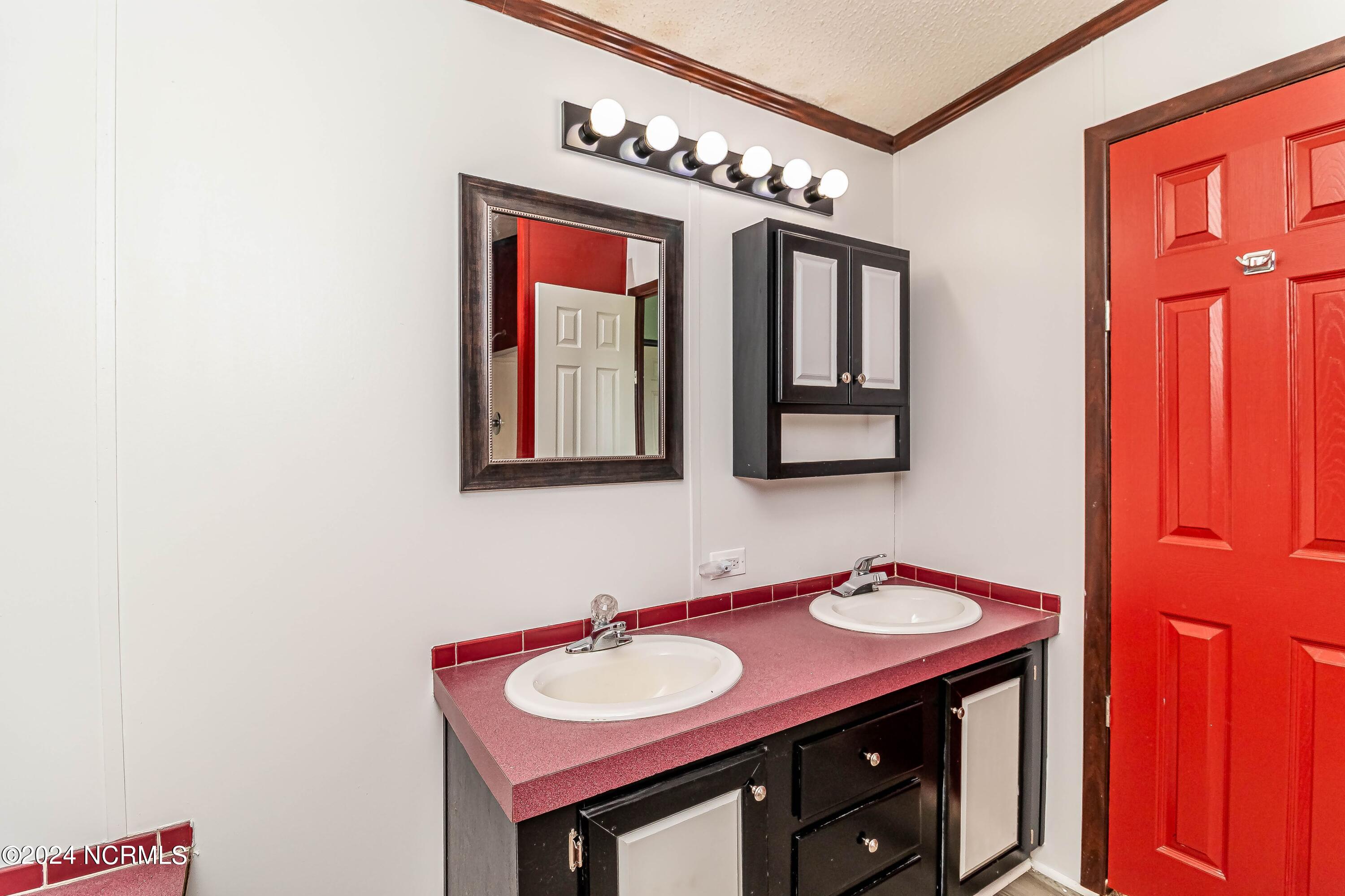 1594 Indian Springs Road Property Photo 46