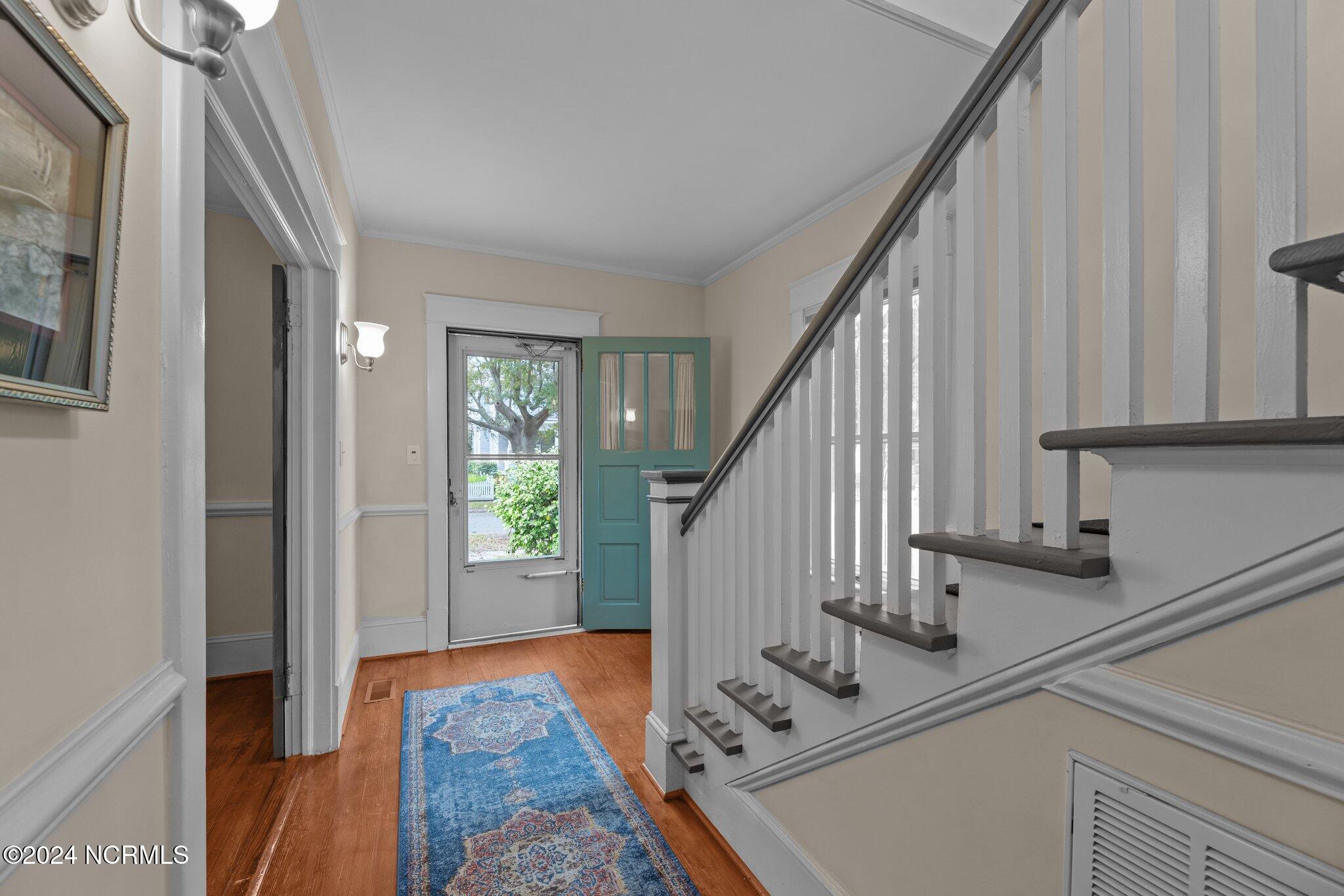 403 Avenue D Property Photo 17