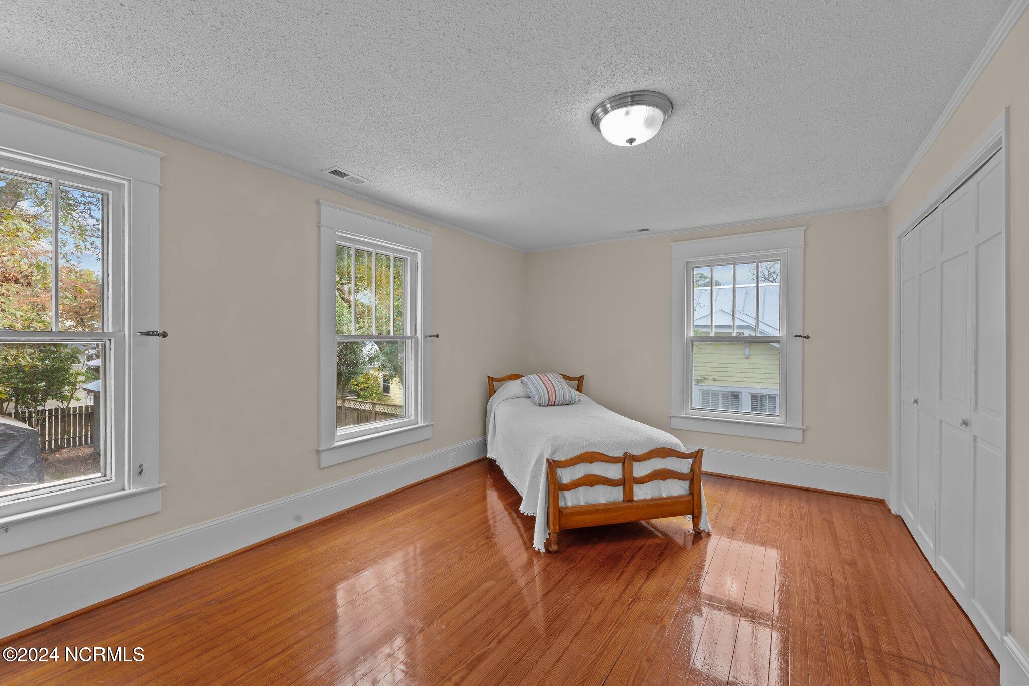 403 Avenue D Property Photo 19