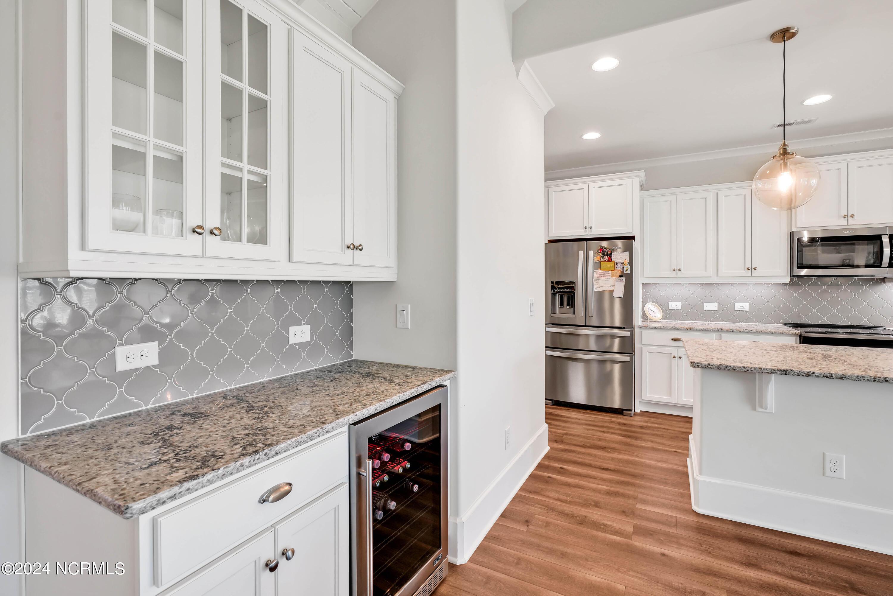 8633 Piney Hollow Court Property Photo 11