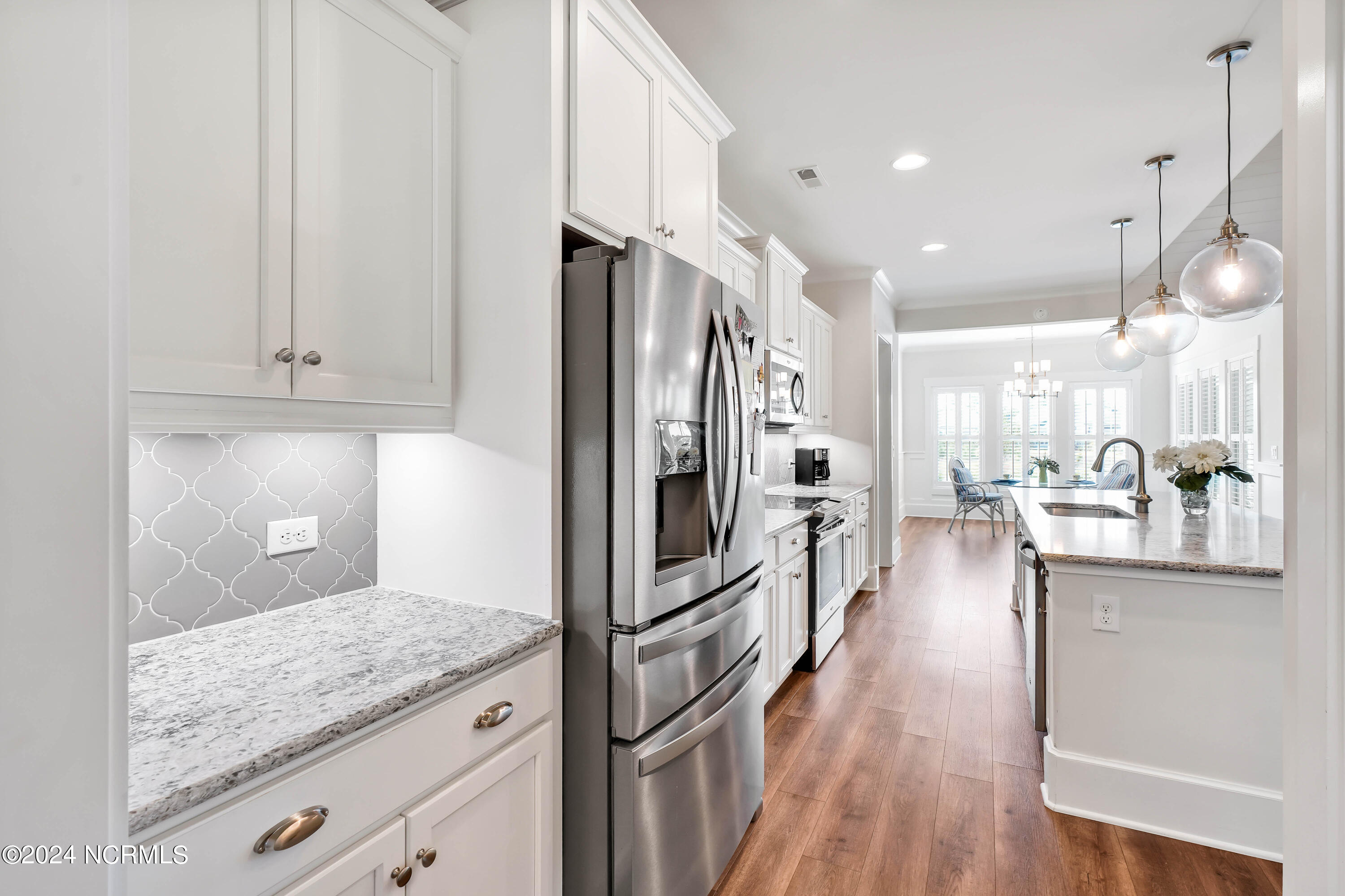 8633 Piney Hollow Court Property Photo 16