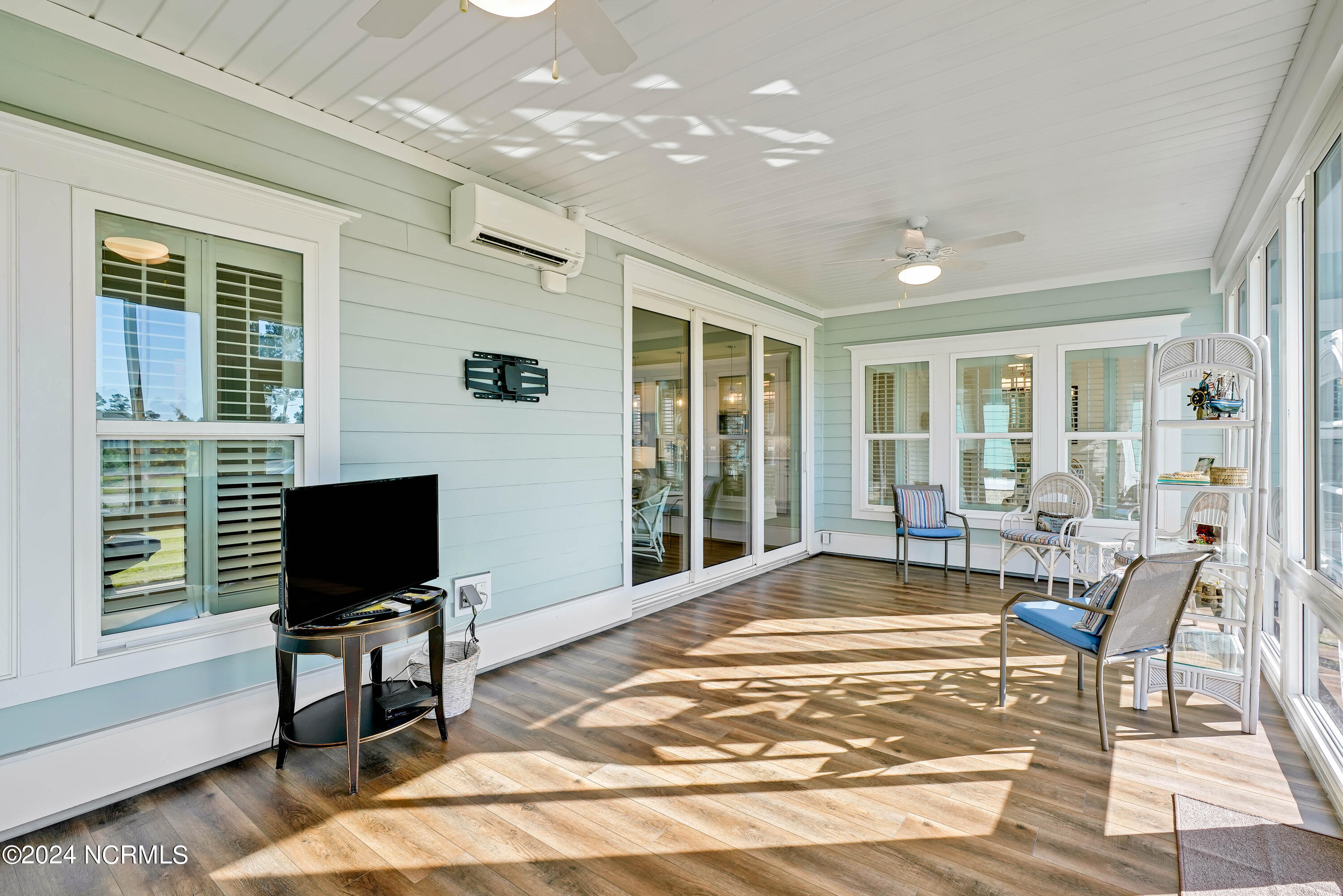 8633 Piney Hollow Court Property Photo 19