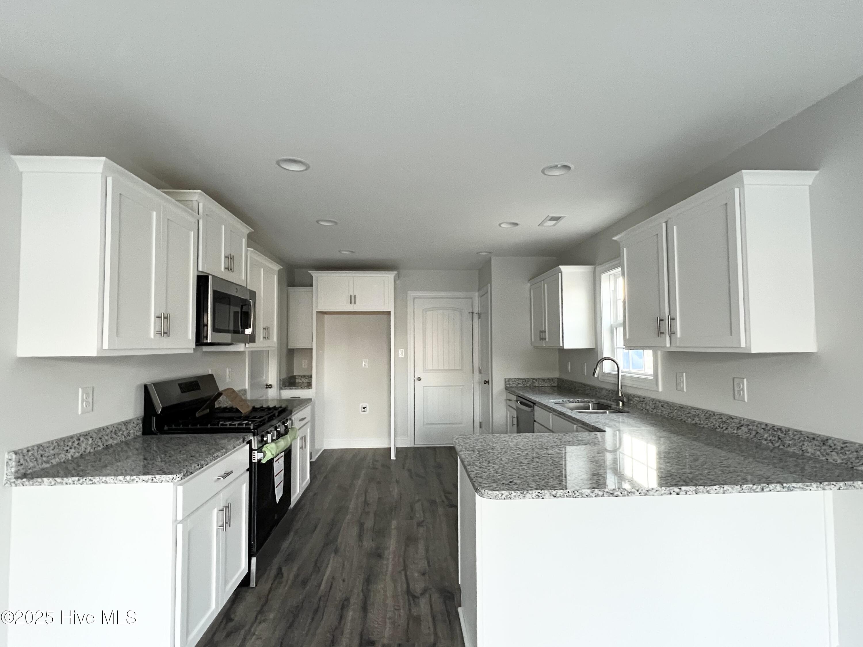 3002 Grouper Run Property Photo 5