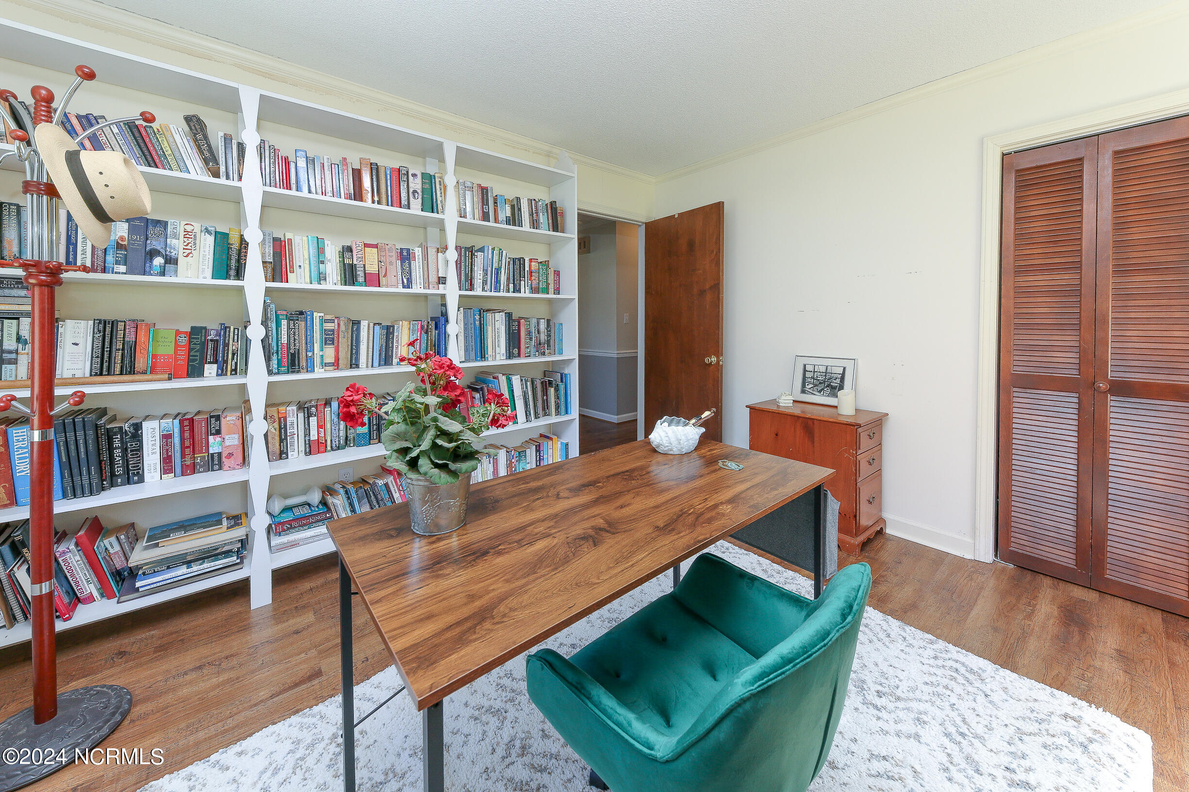 111 Ida Street Property Photo 18