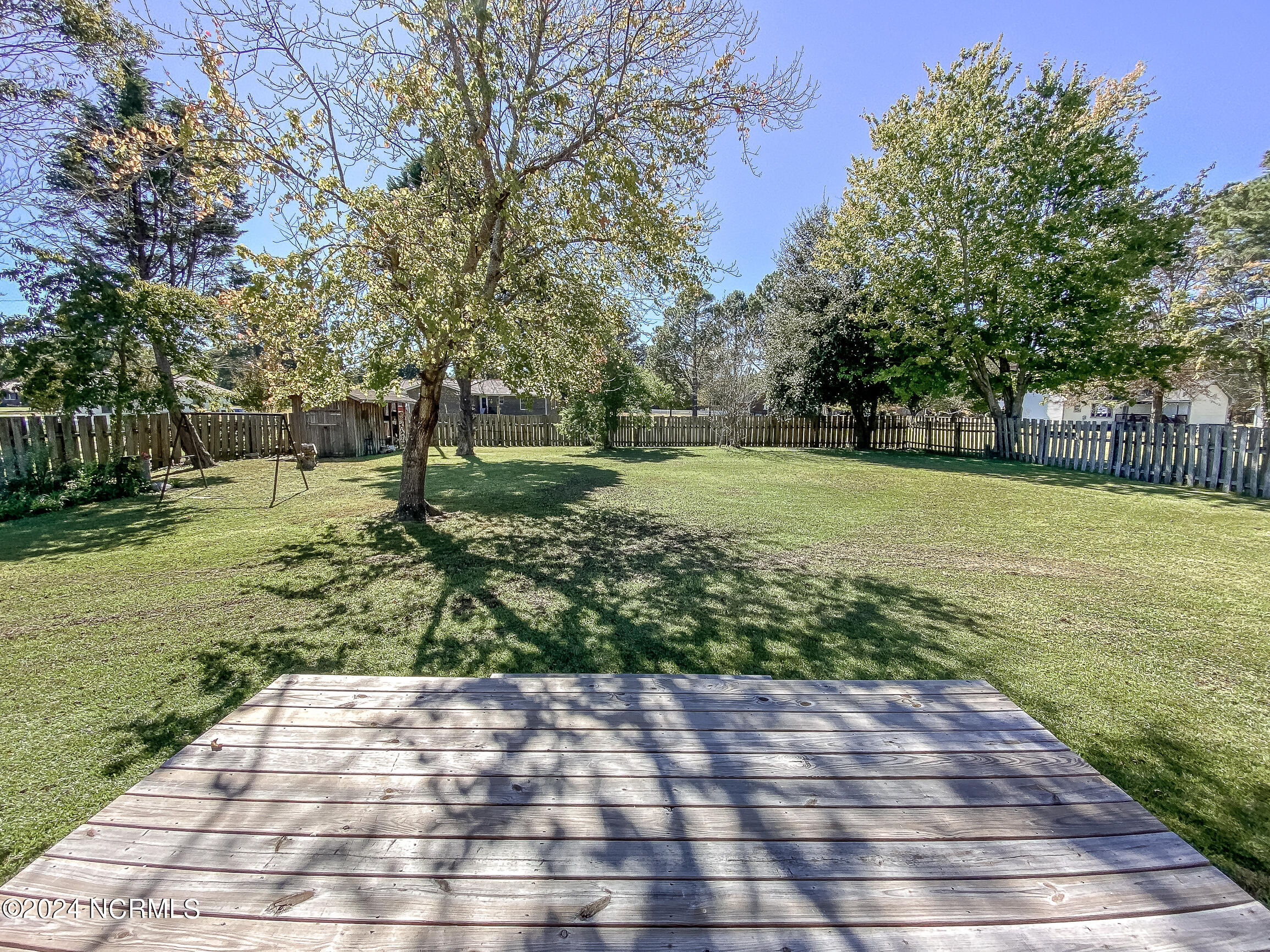 111 Ida Street Property Photo 23