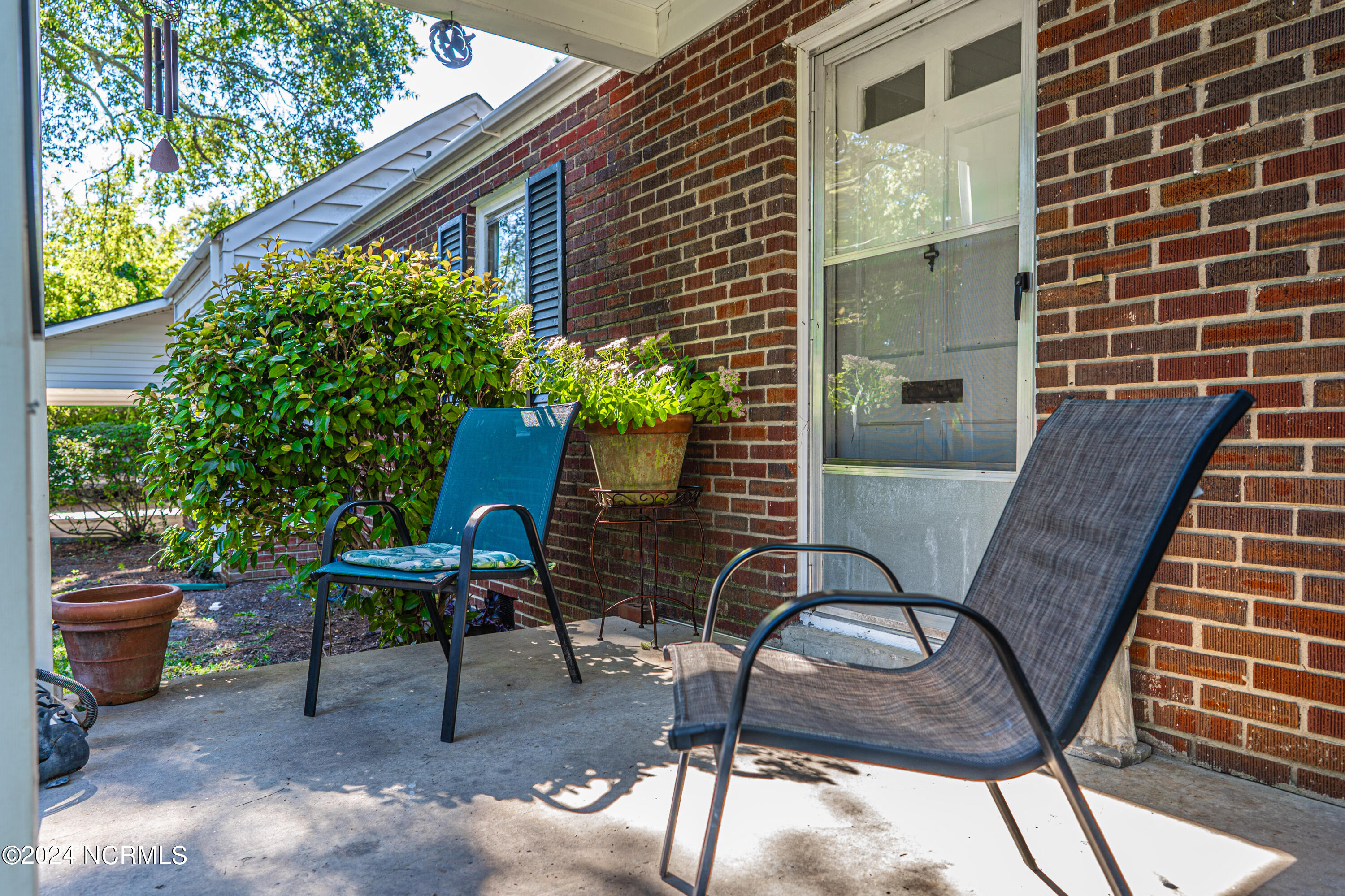 815 Sunset Drive Property Photo 14