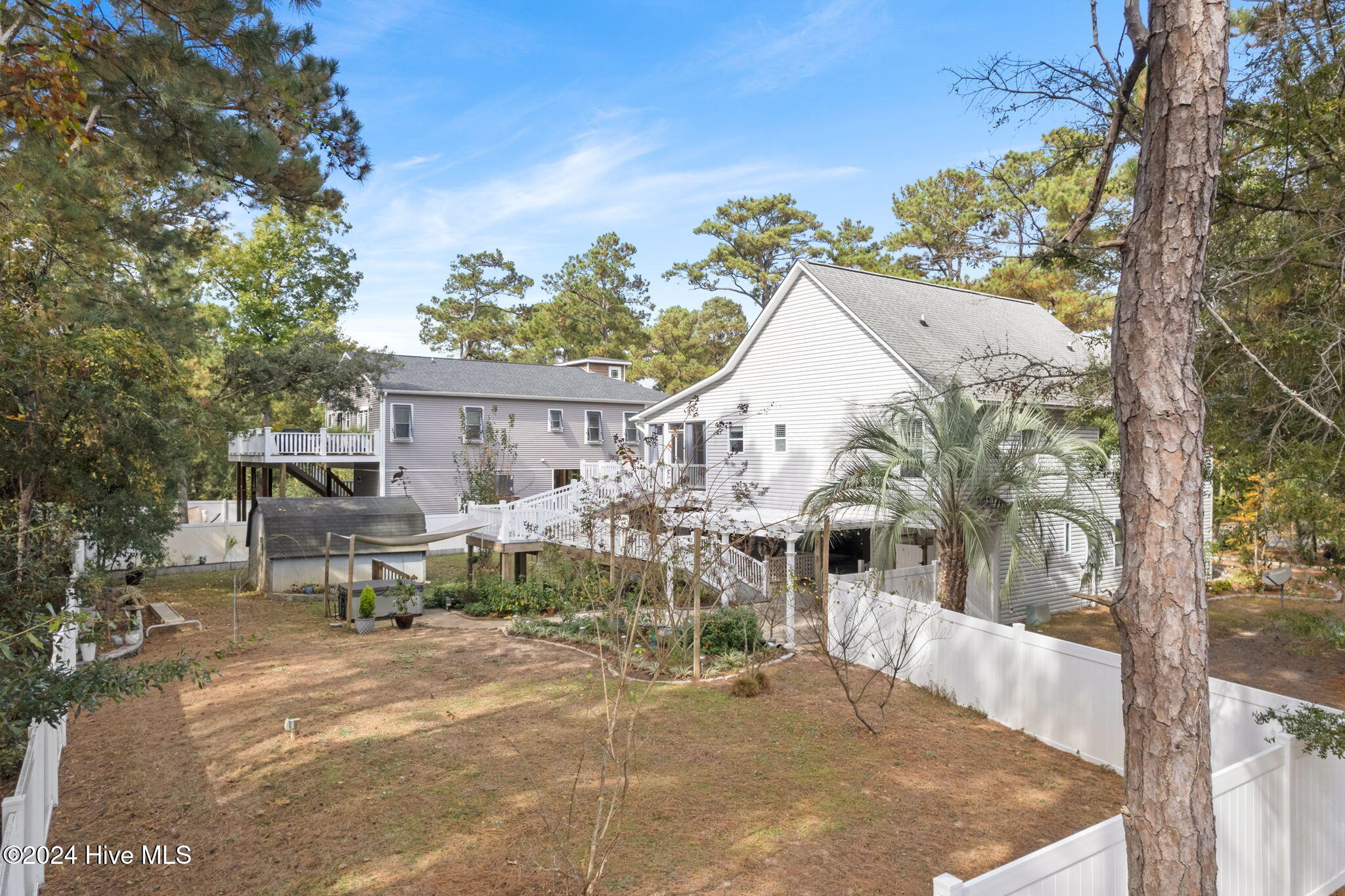 2601 W Yacht Drive Property Photo 4