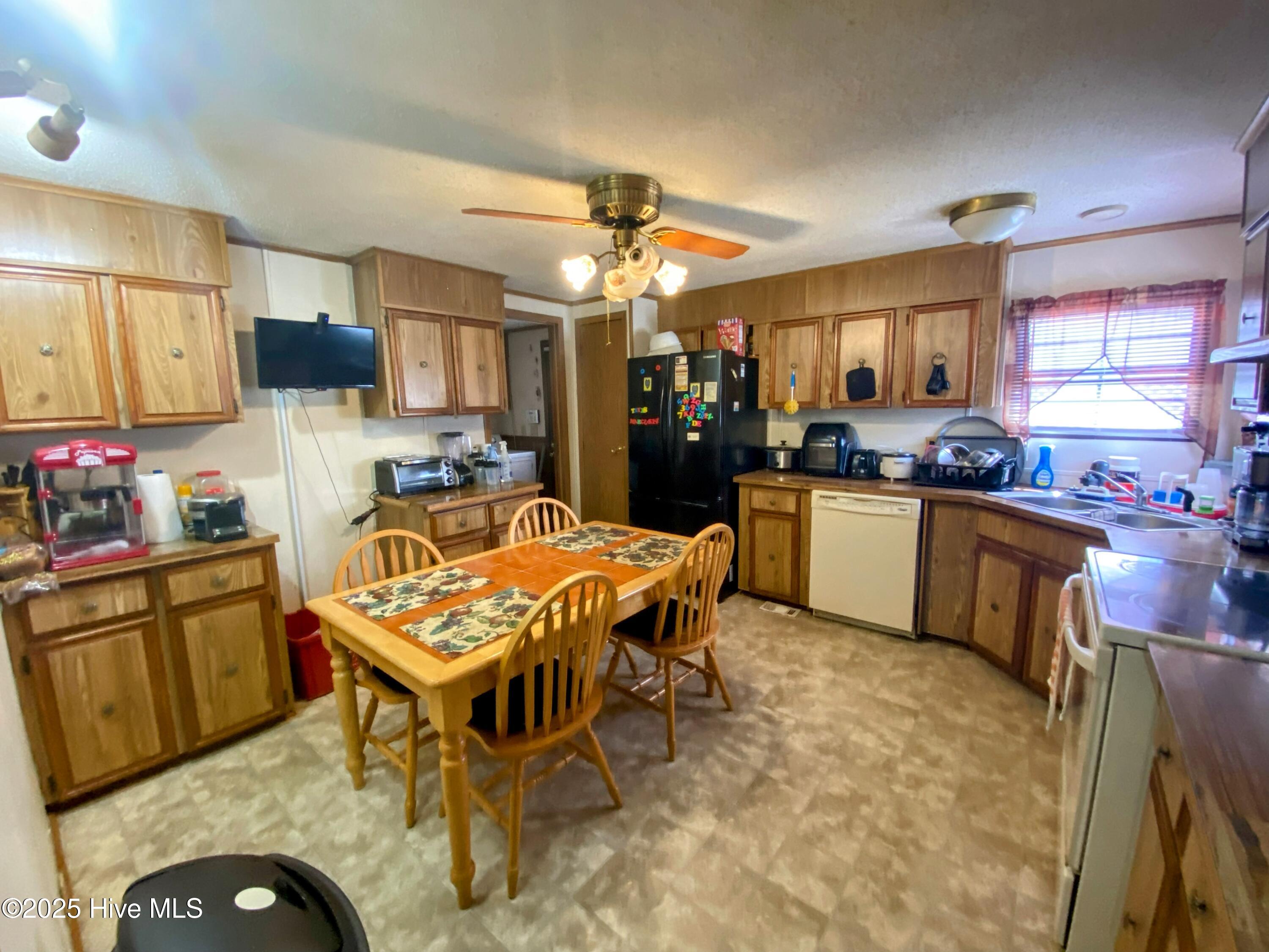 9918 Nc 97 Property Photo 20