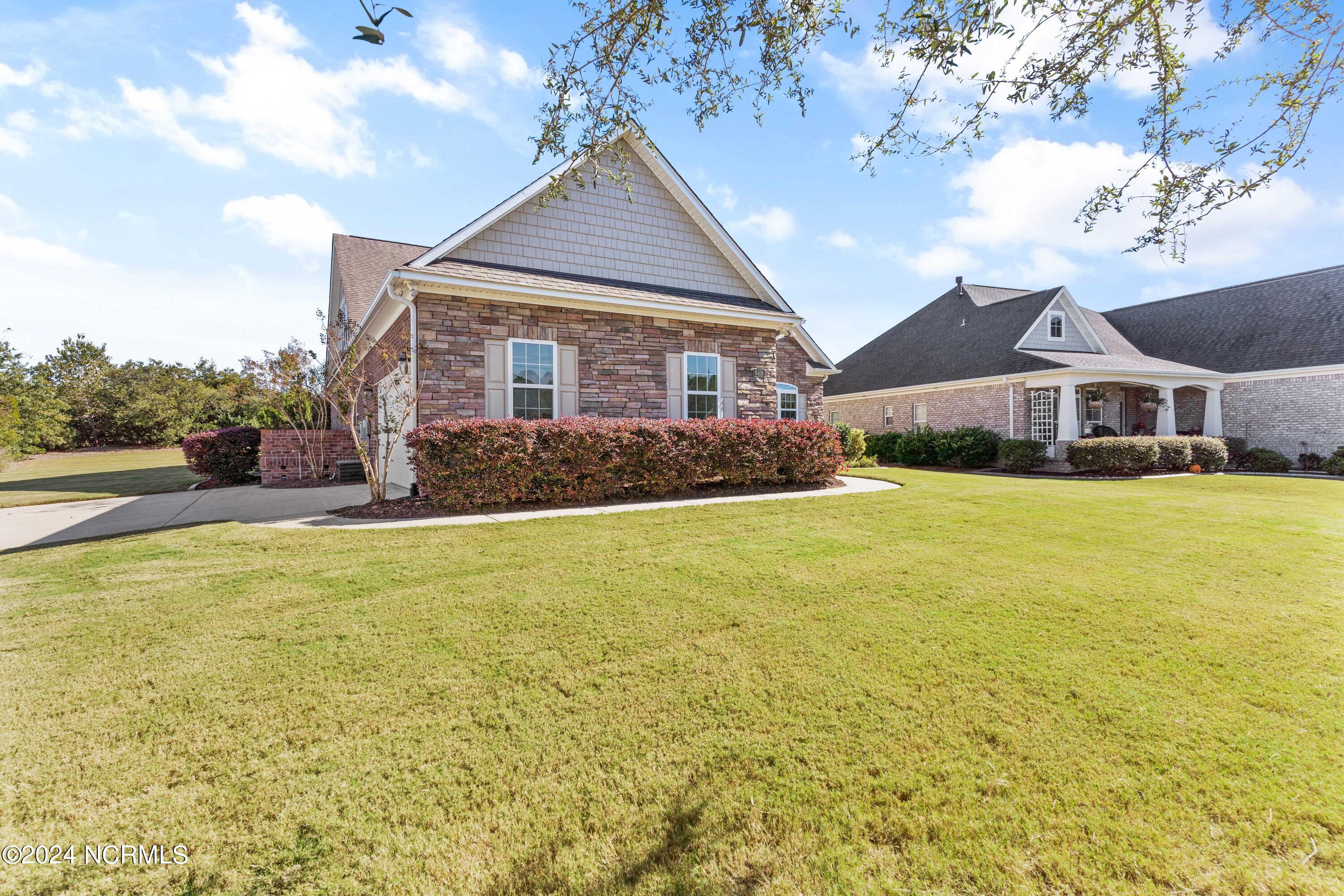 8416 Forest Crest Court Property Photo 3