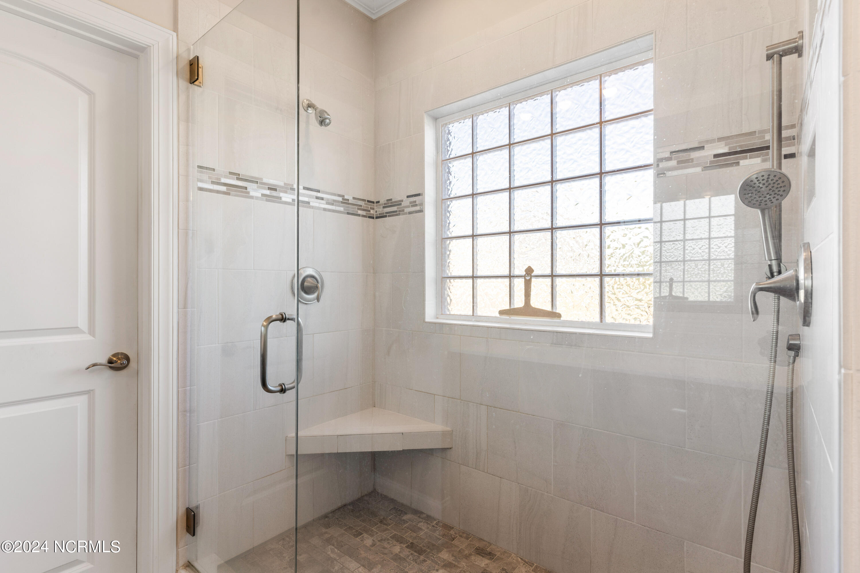 8416 Forest Crest Court Property Photo 20