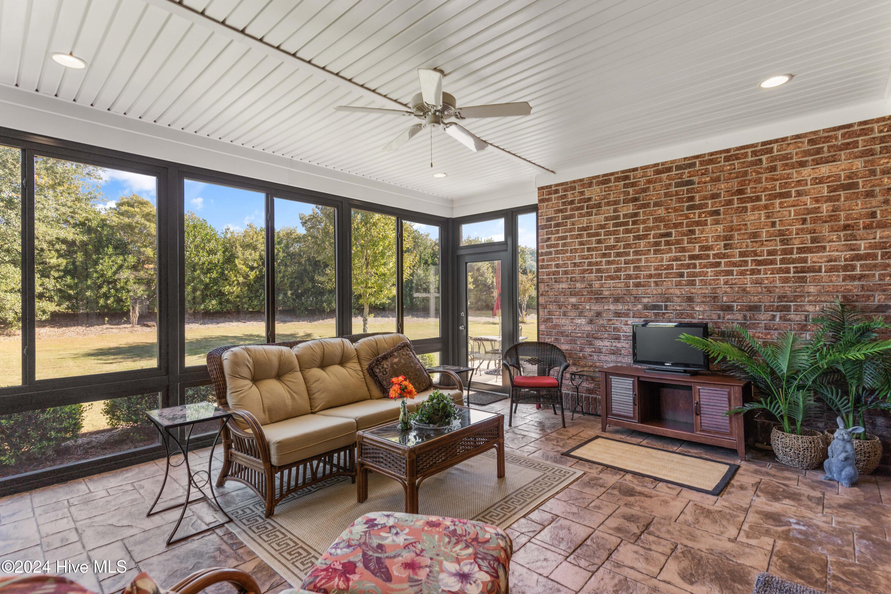 8416 Forest Crest Court Property Photo 32