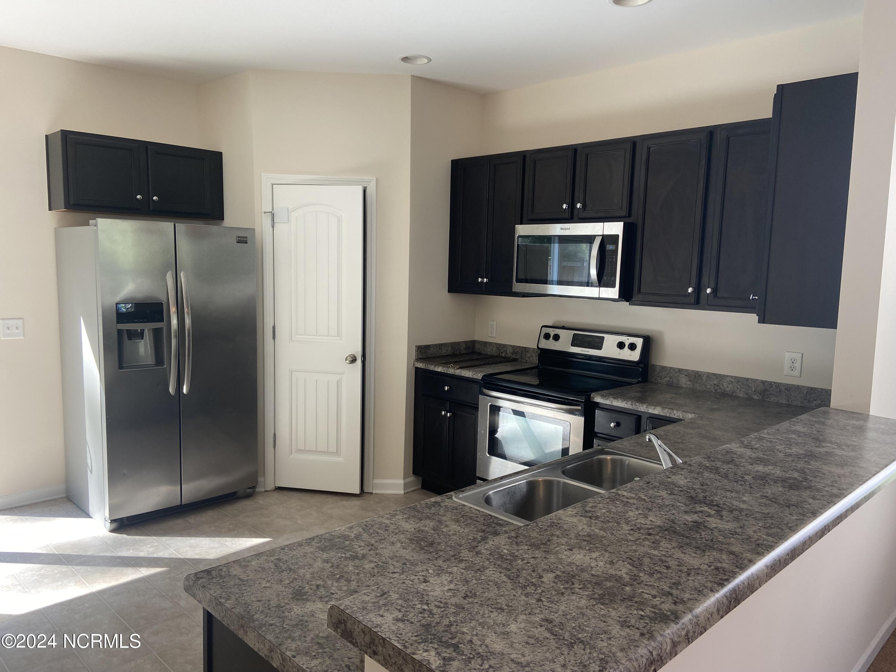 3355 Kellerton Place Property Photo 6
