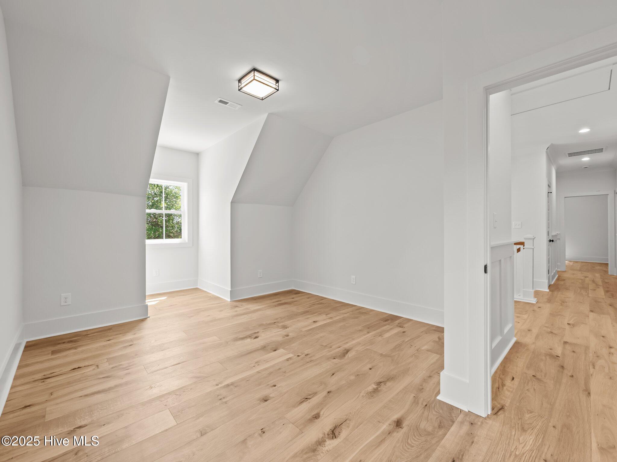 103 Cumberland Street Property Photo 22