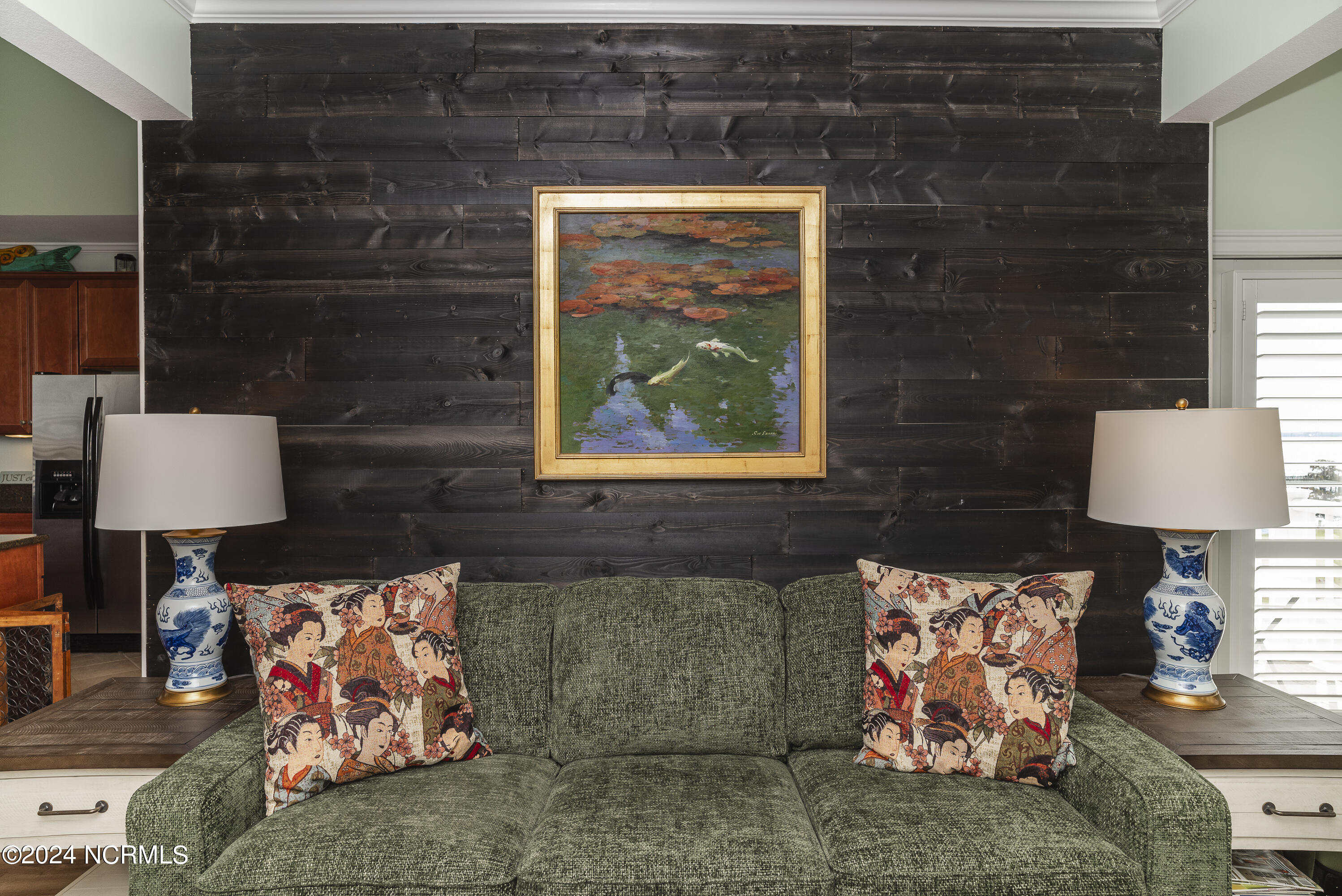 413 Captains Cove Unit E Property Photo 5