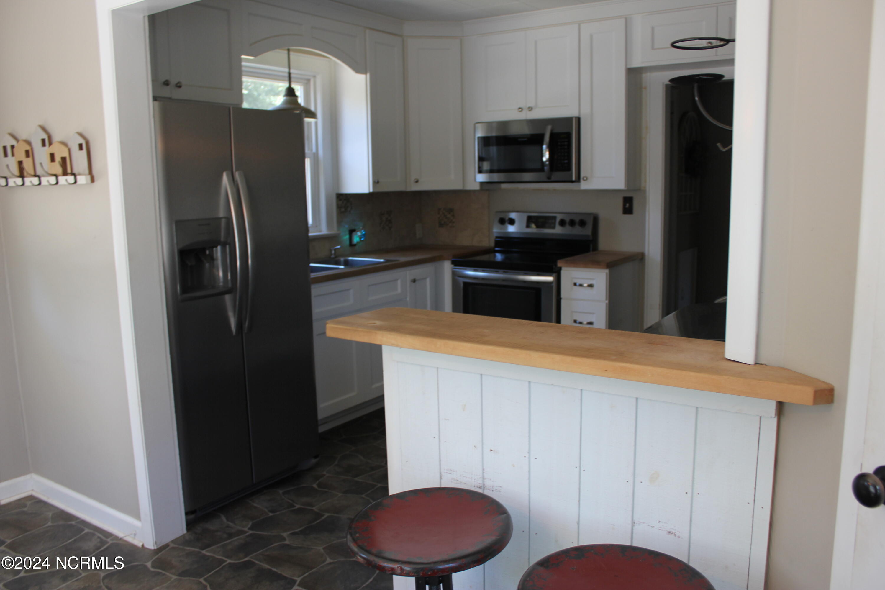 101 5th Street Property Photo 9