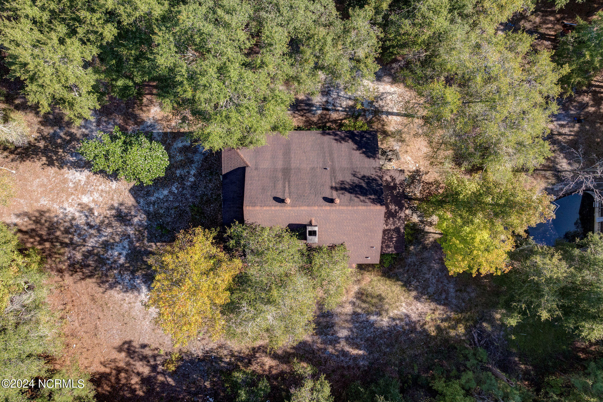 6715 Canetuck Road Property Photo 3