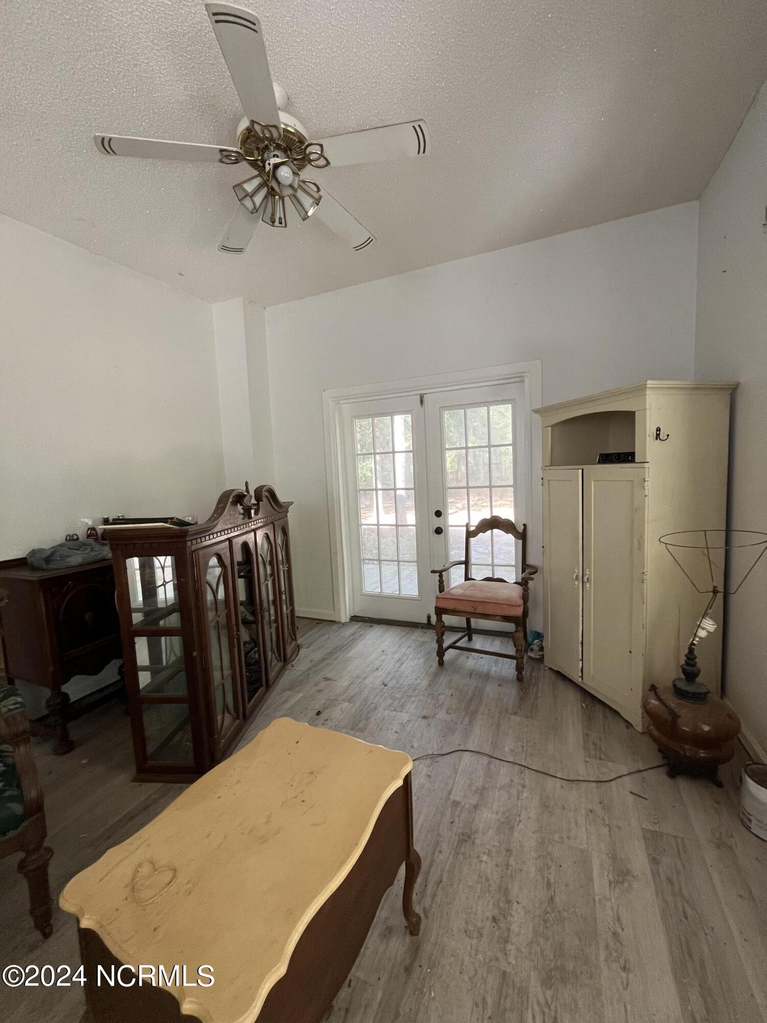 6715 Canetuck Road Property Photo 28