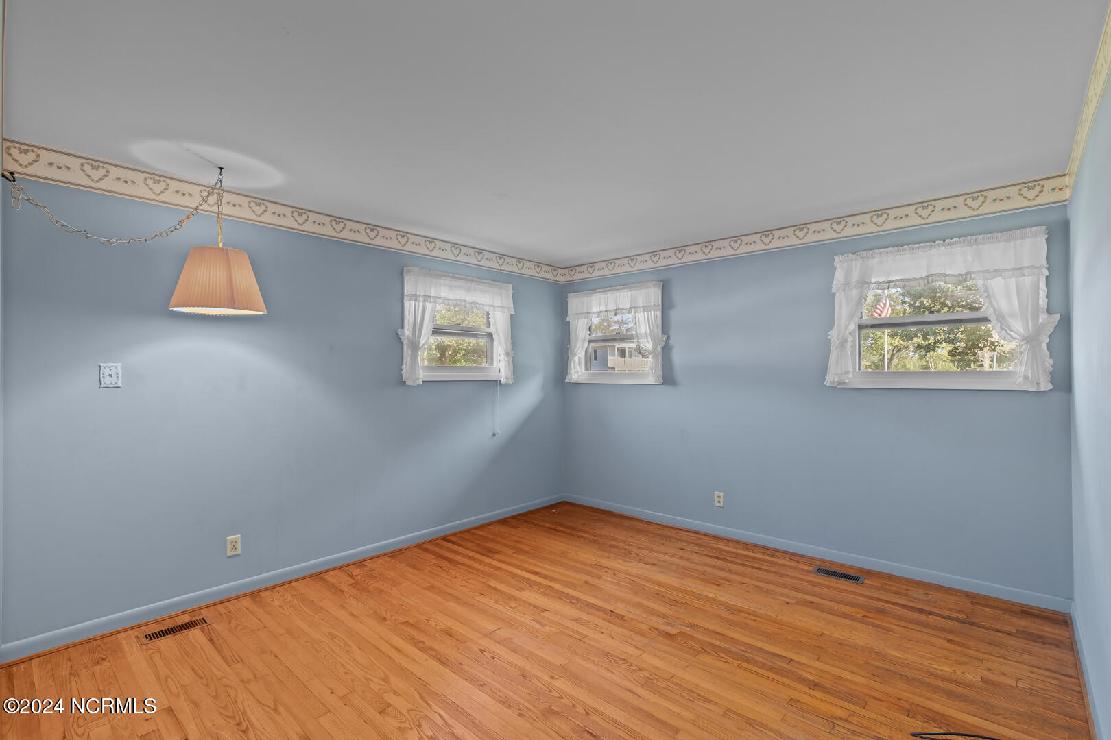 124 N Lisk Drive Property Photo 33