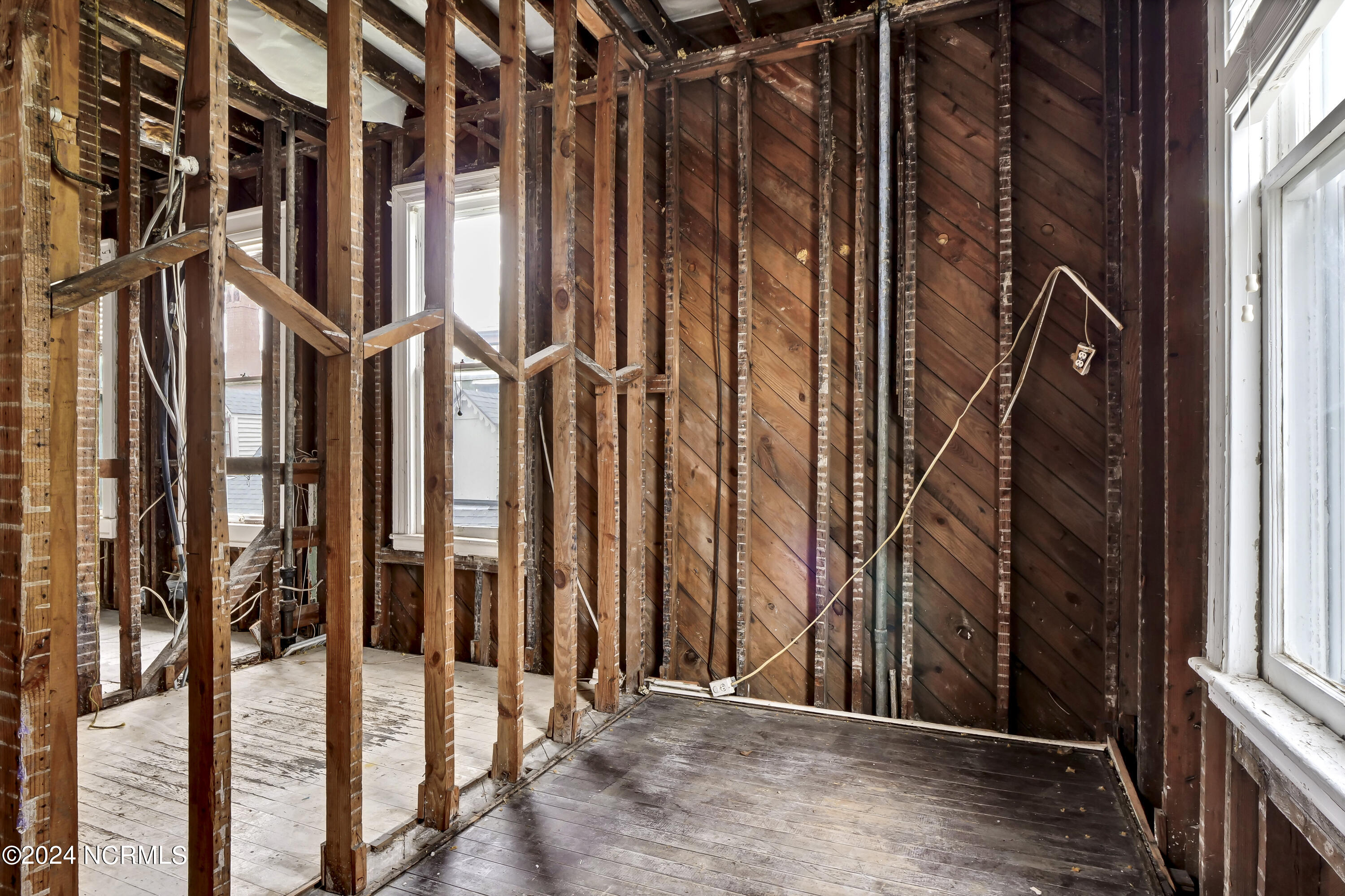 708 Market Street Property Photo 52