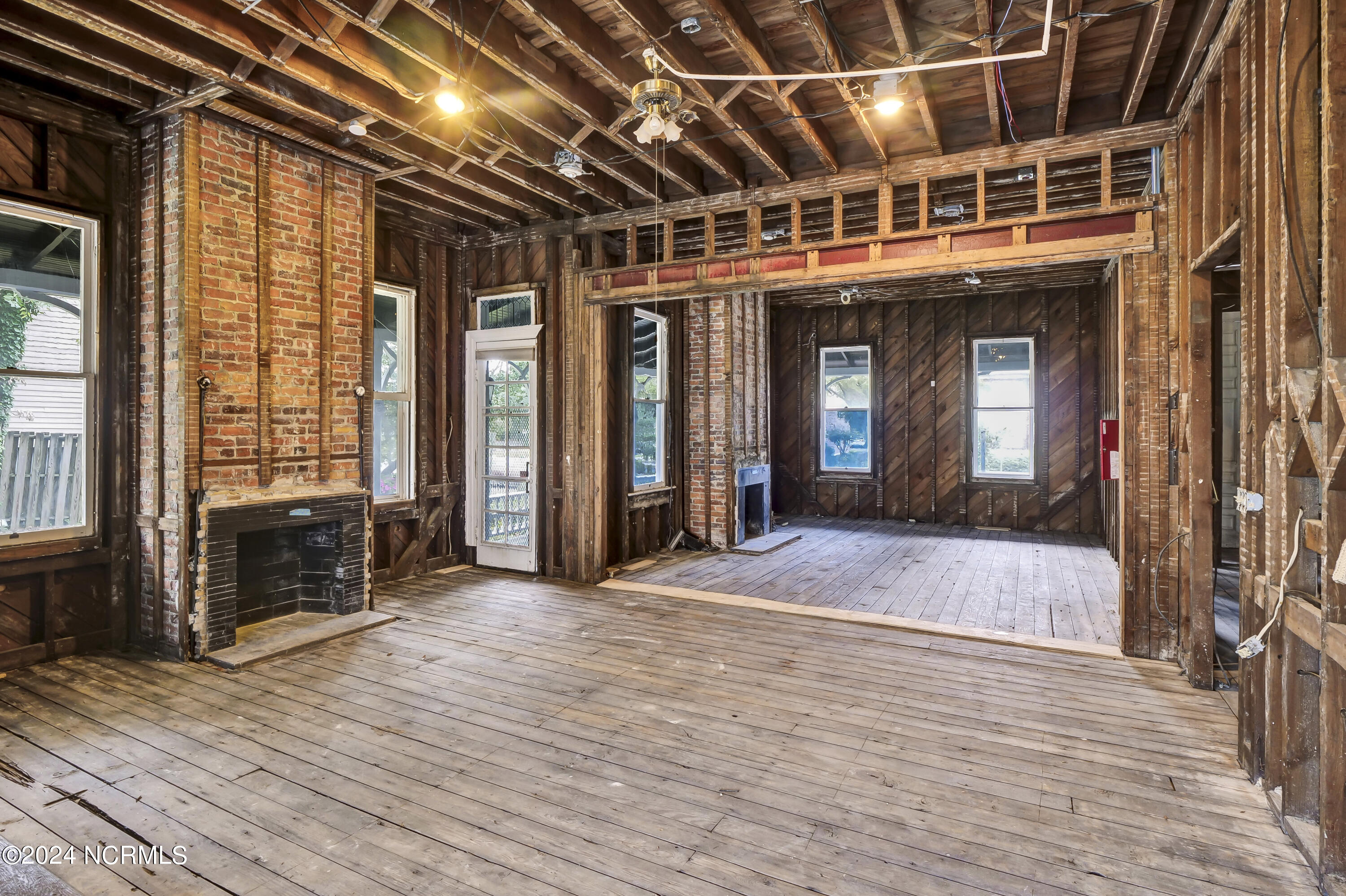 708 Market Street Property Photo 25