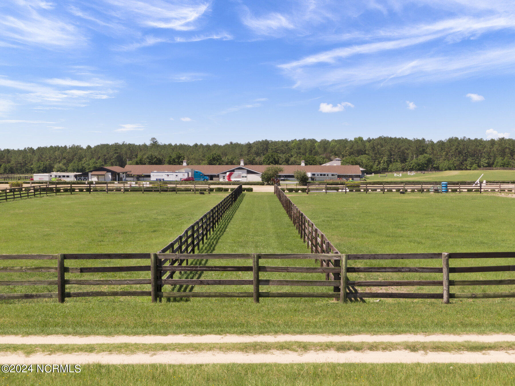 450 Addor Road Property Photo 2