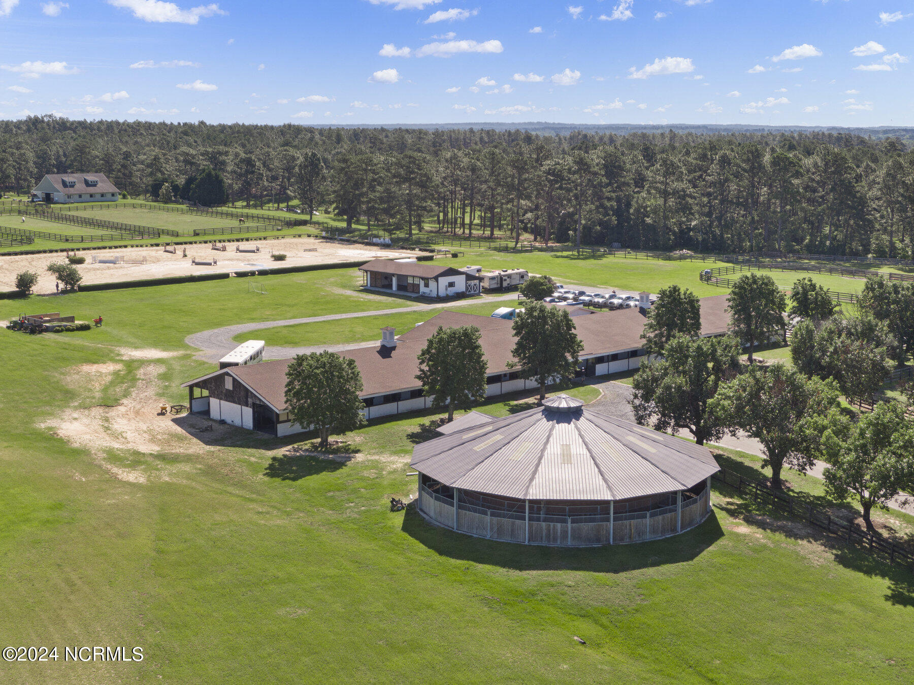 450 Addor Road Property Photo 8