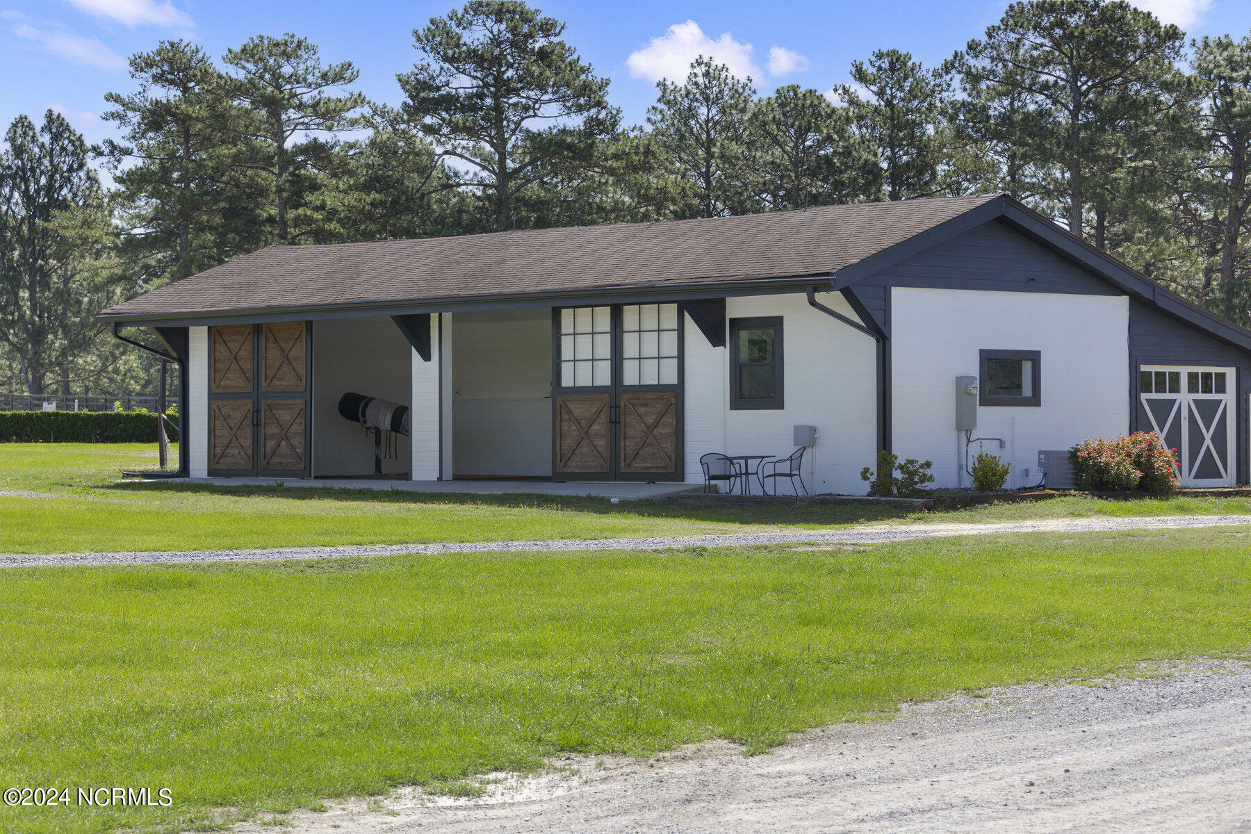 450 Addor Road Property Photo 30