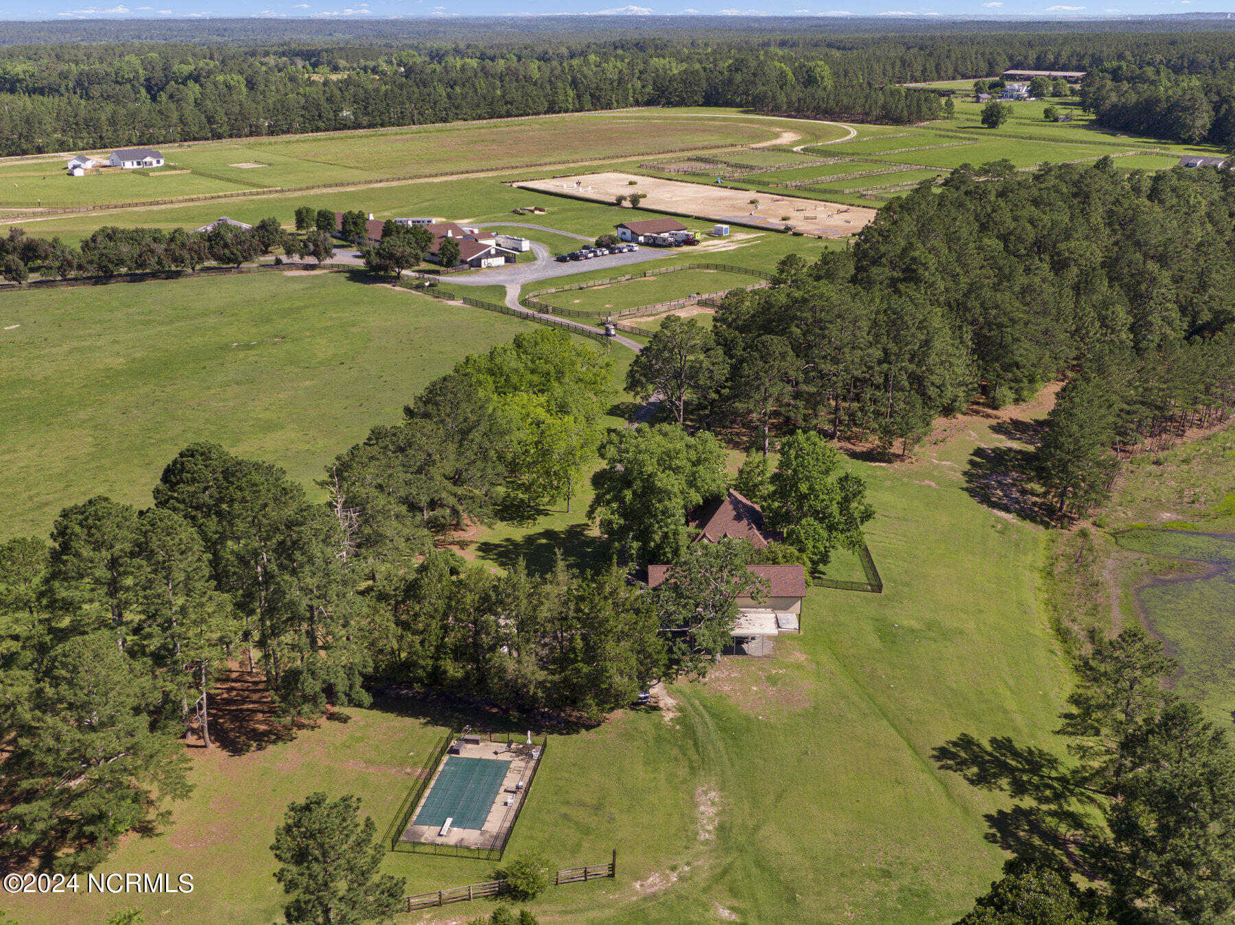 450 Addor Road Property Photo 45