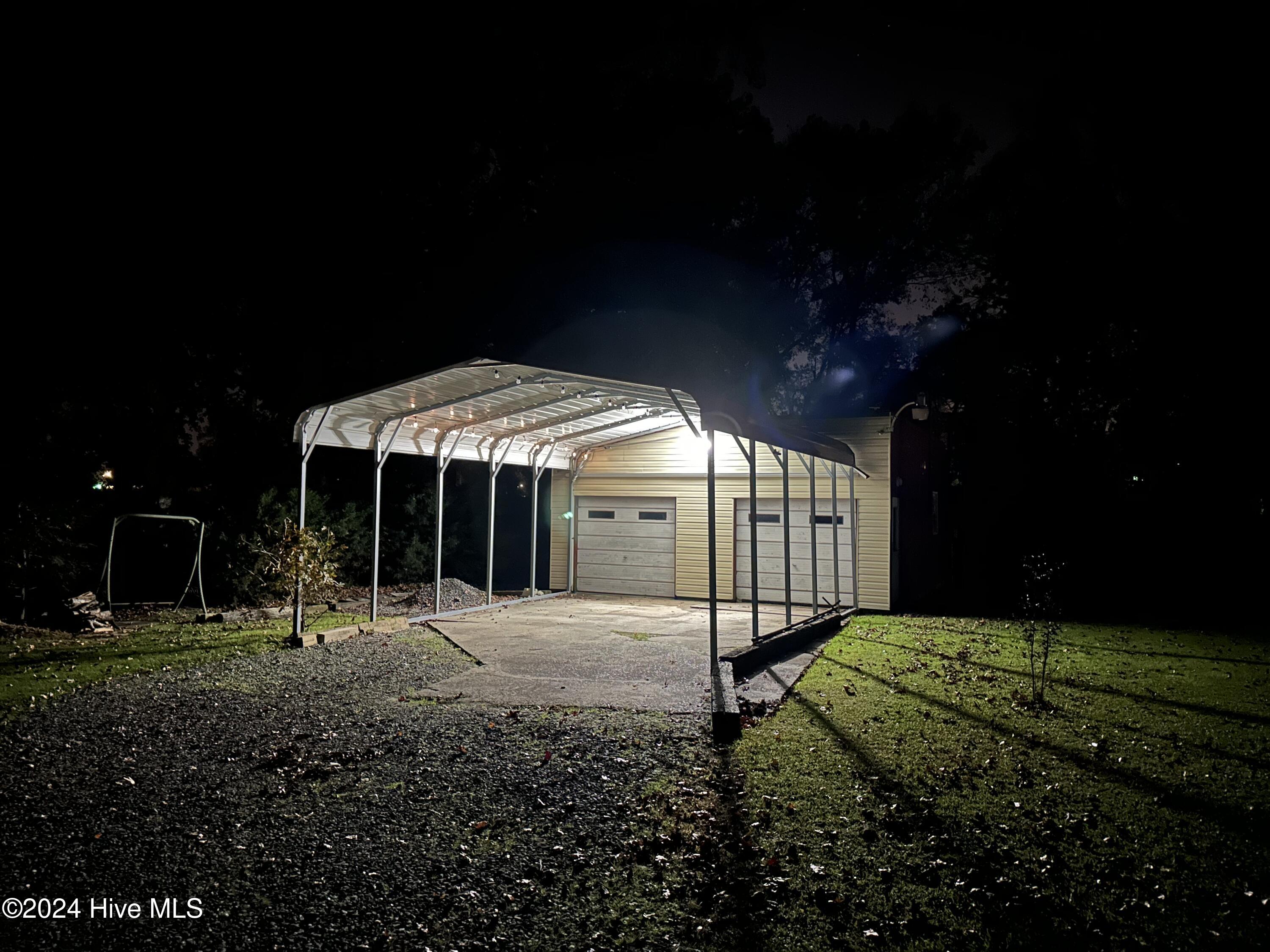 862 Stoney Creek Church Road Property Photo 3