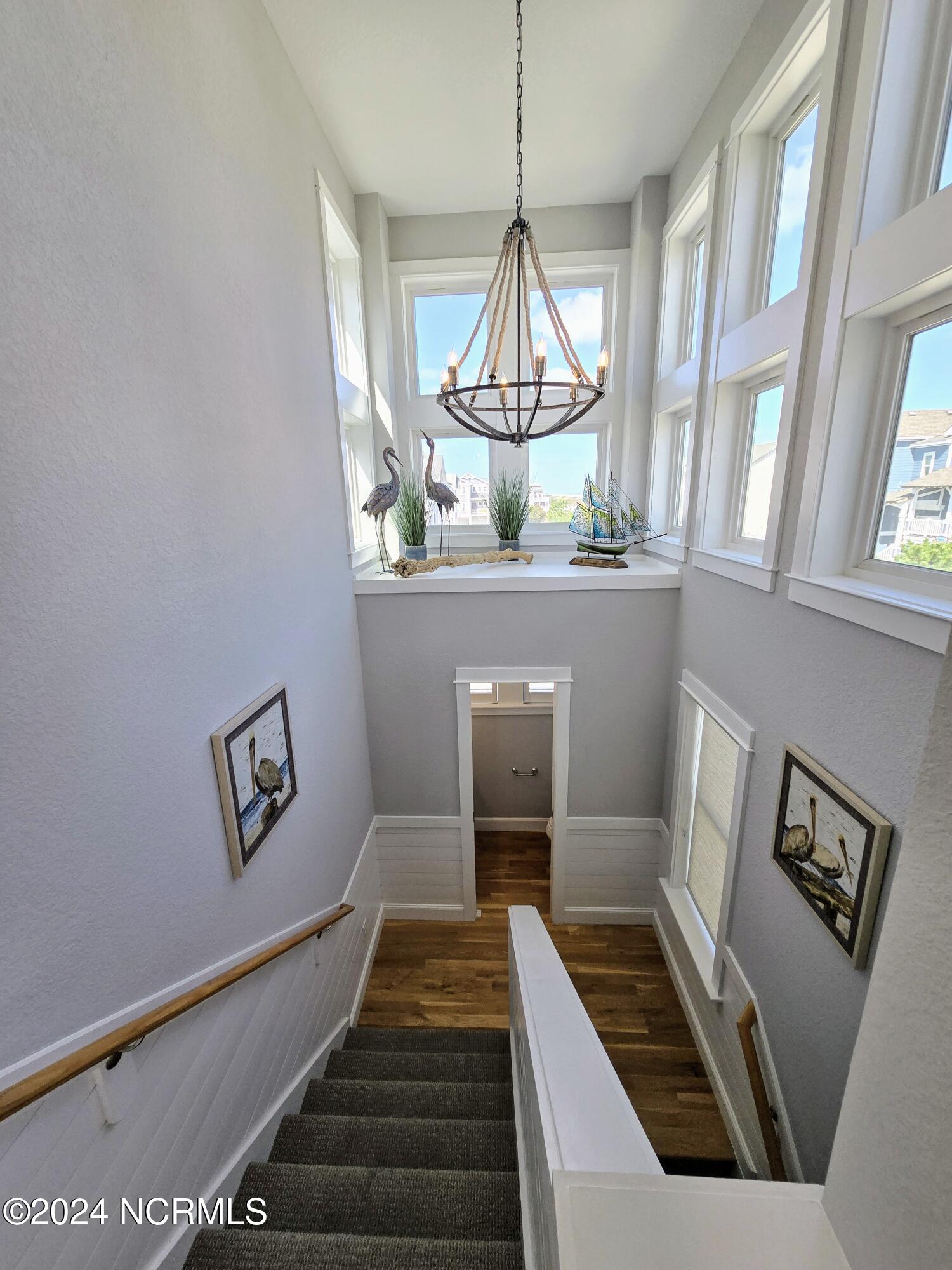 640 Tide Arch Property Photo 5