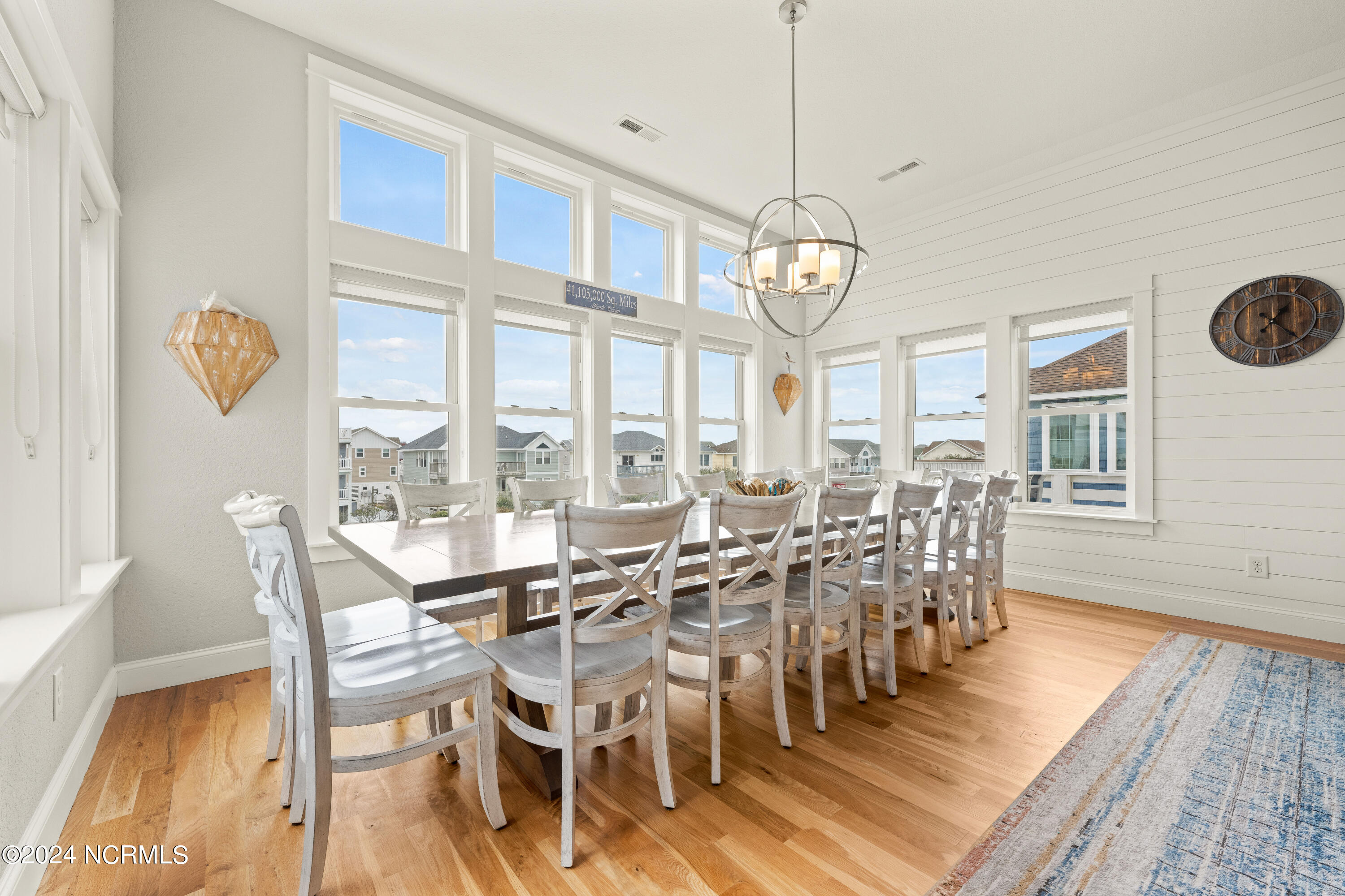 640 Tide Arch Property Photo 11