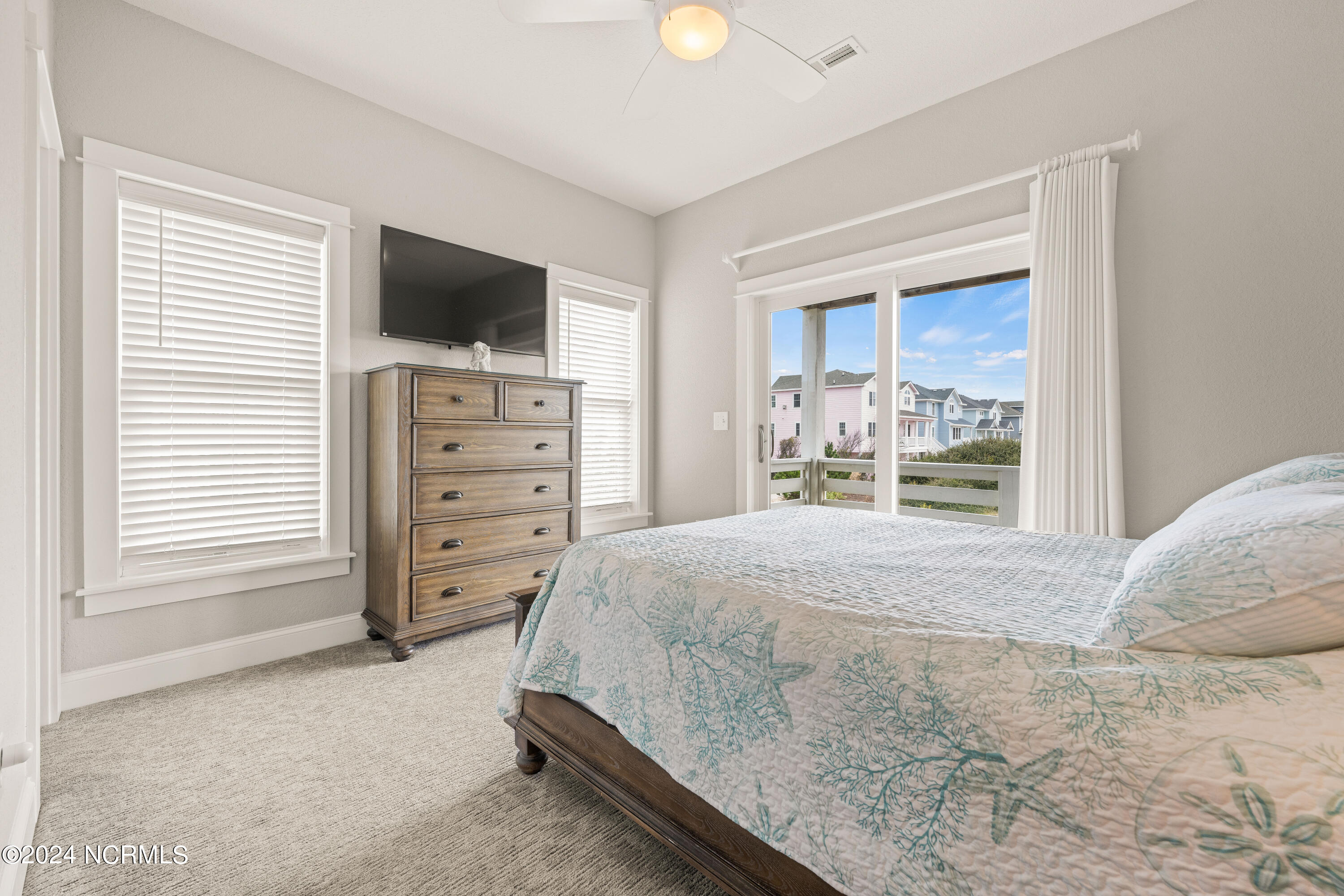 640 Tide Arch Property Photo 31