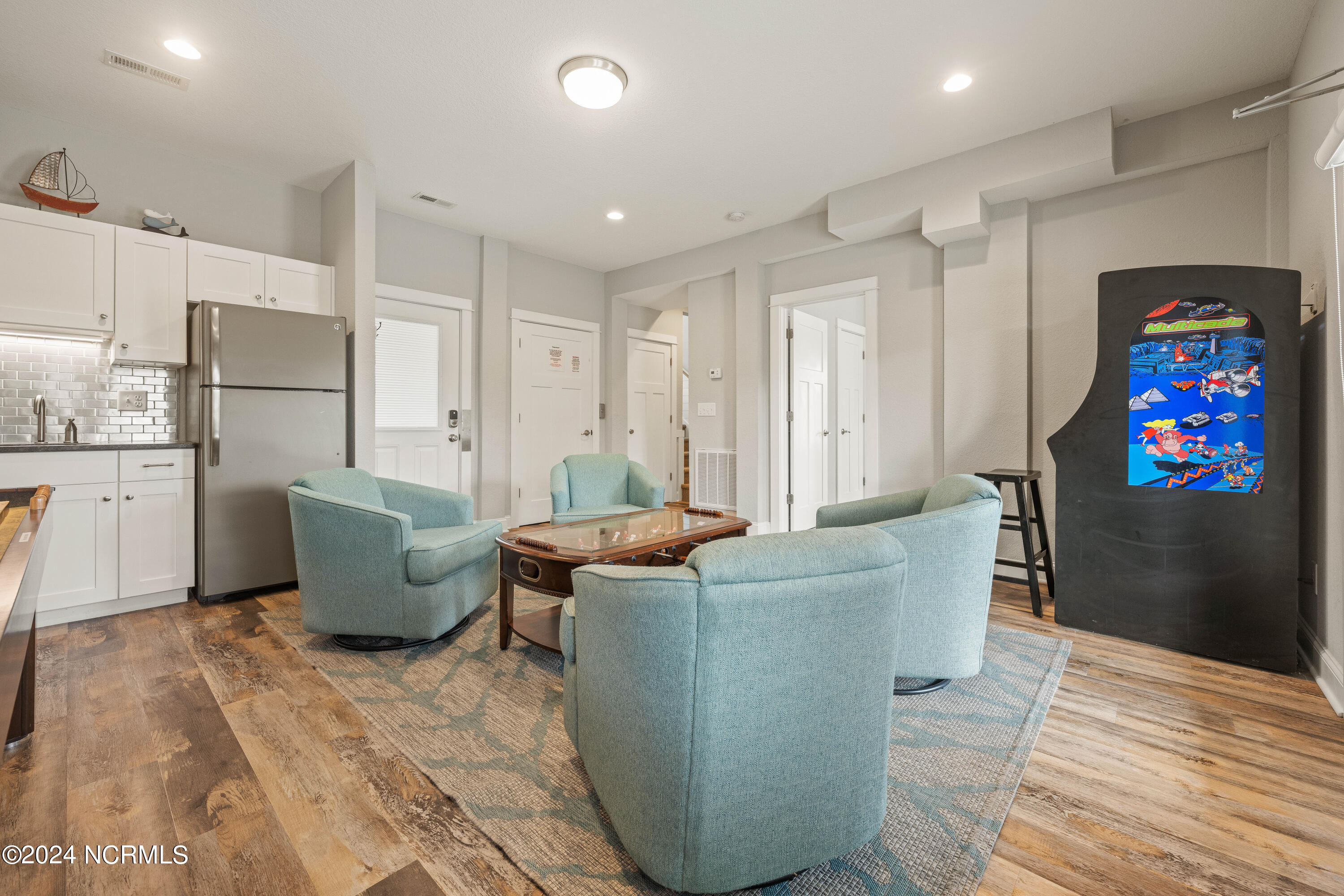 640 Tide Arch Property Photo 40