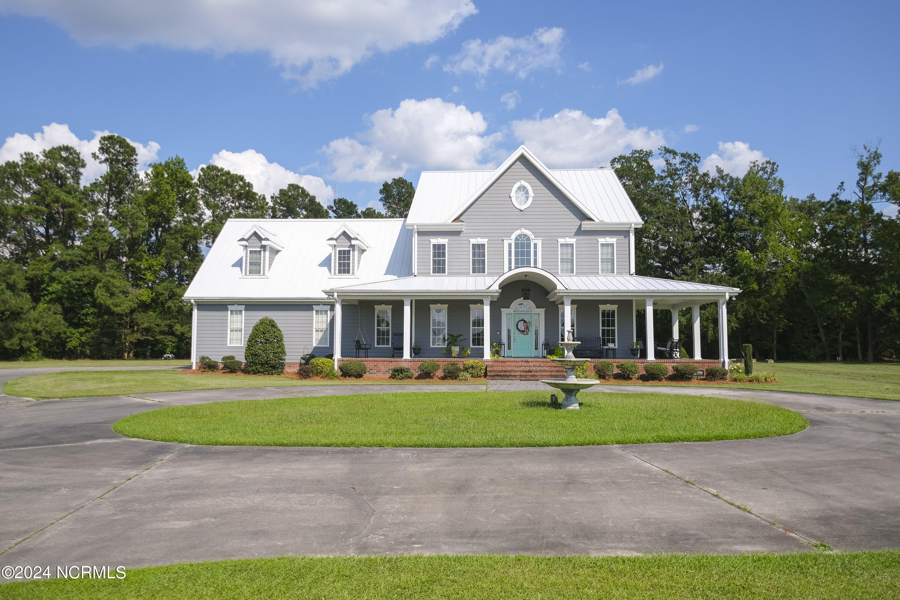 263 Ashland Drive Property Photo