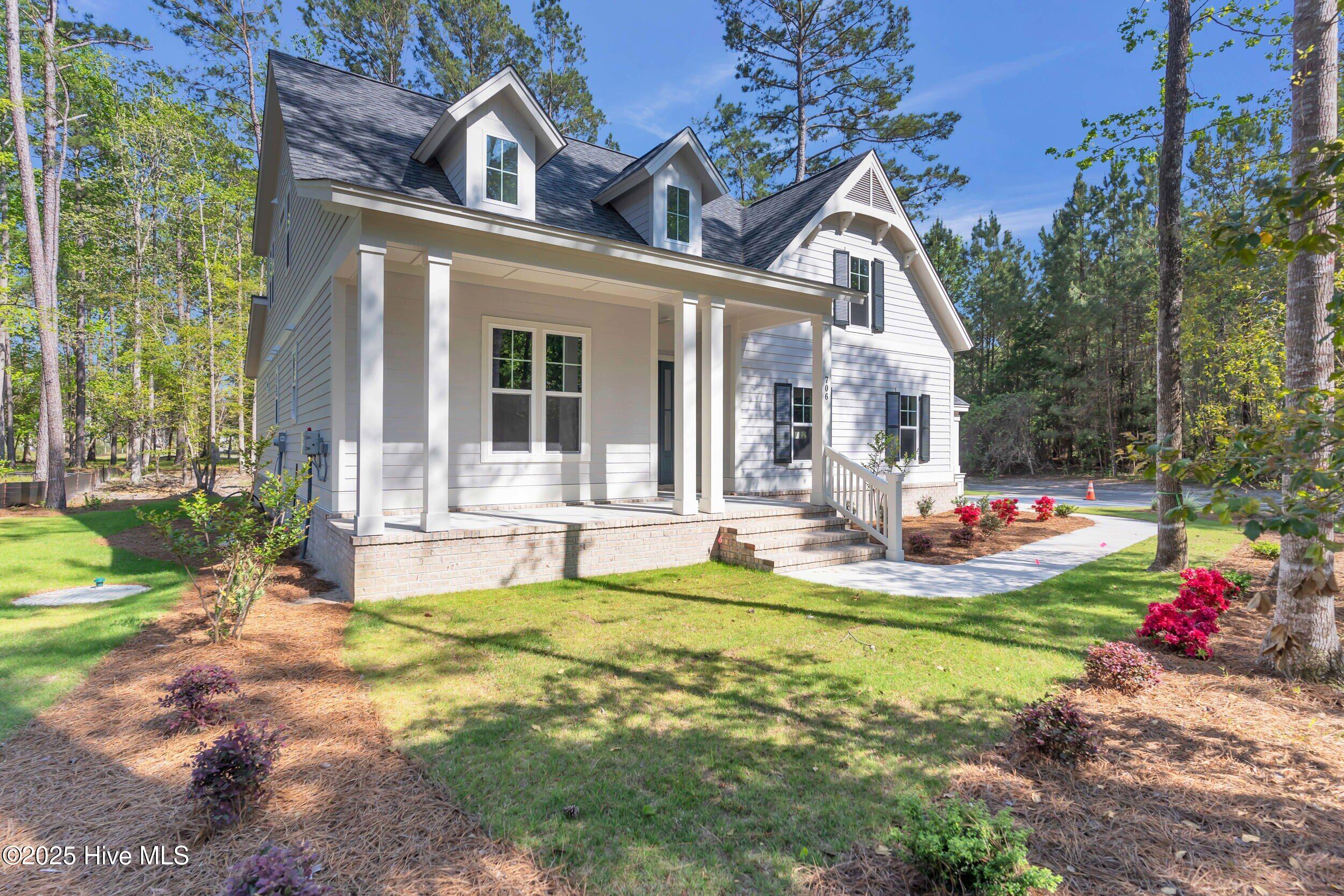706 Sonata Drive Property Photo 3