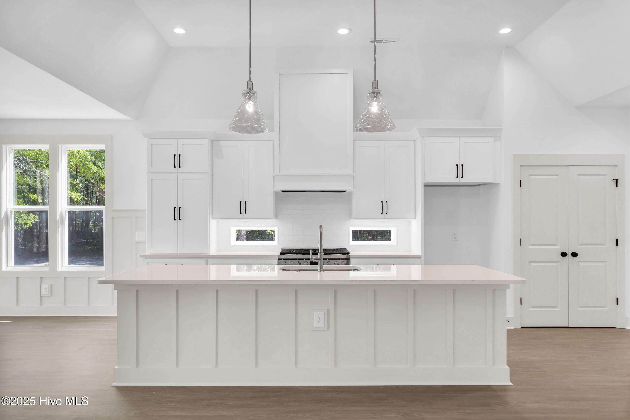 706 Sonata Drive Property Photo 13