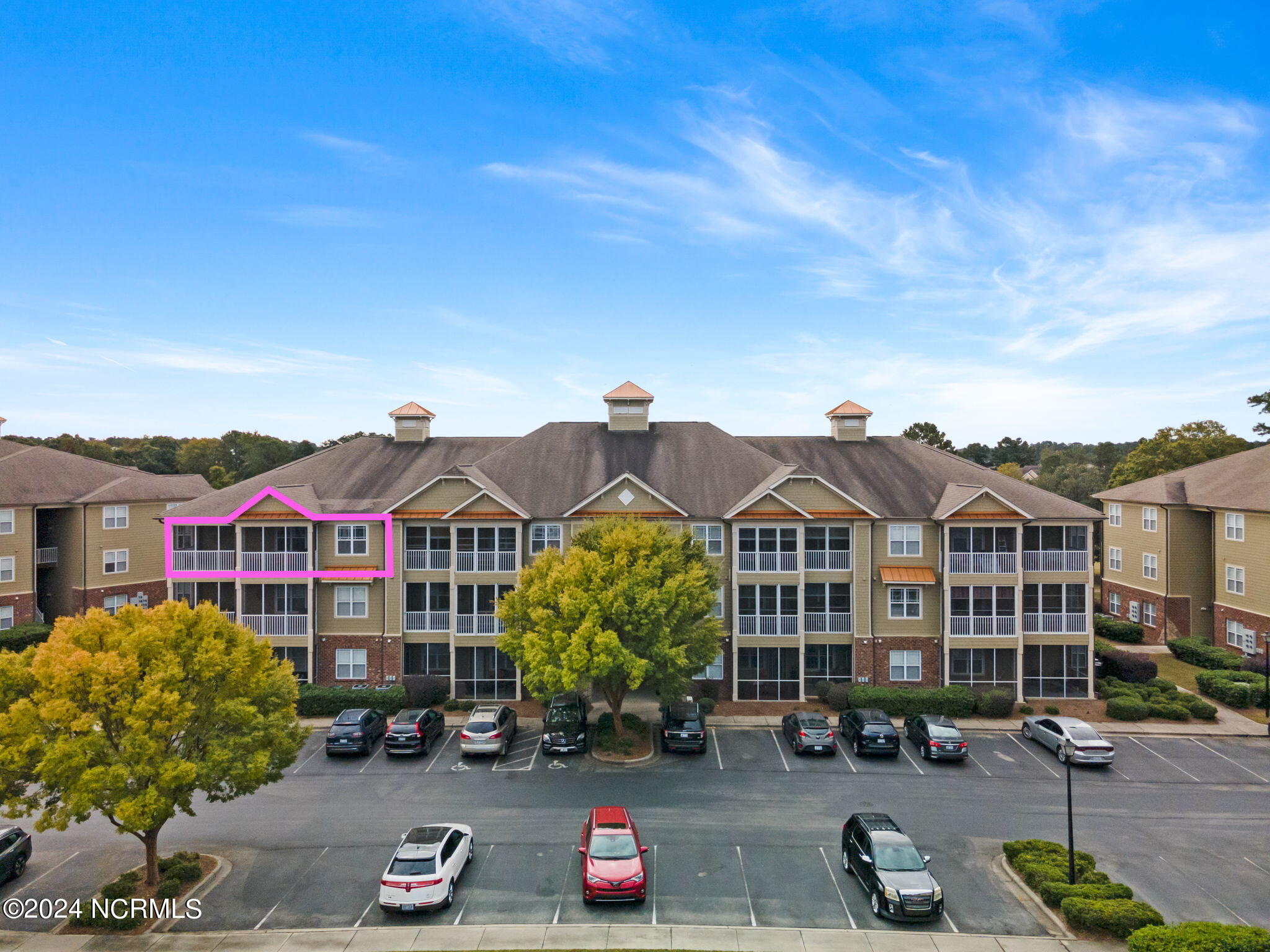 395 S Crow Creek Drive Unit 1323 Property Photo 4