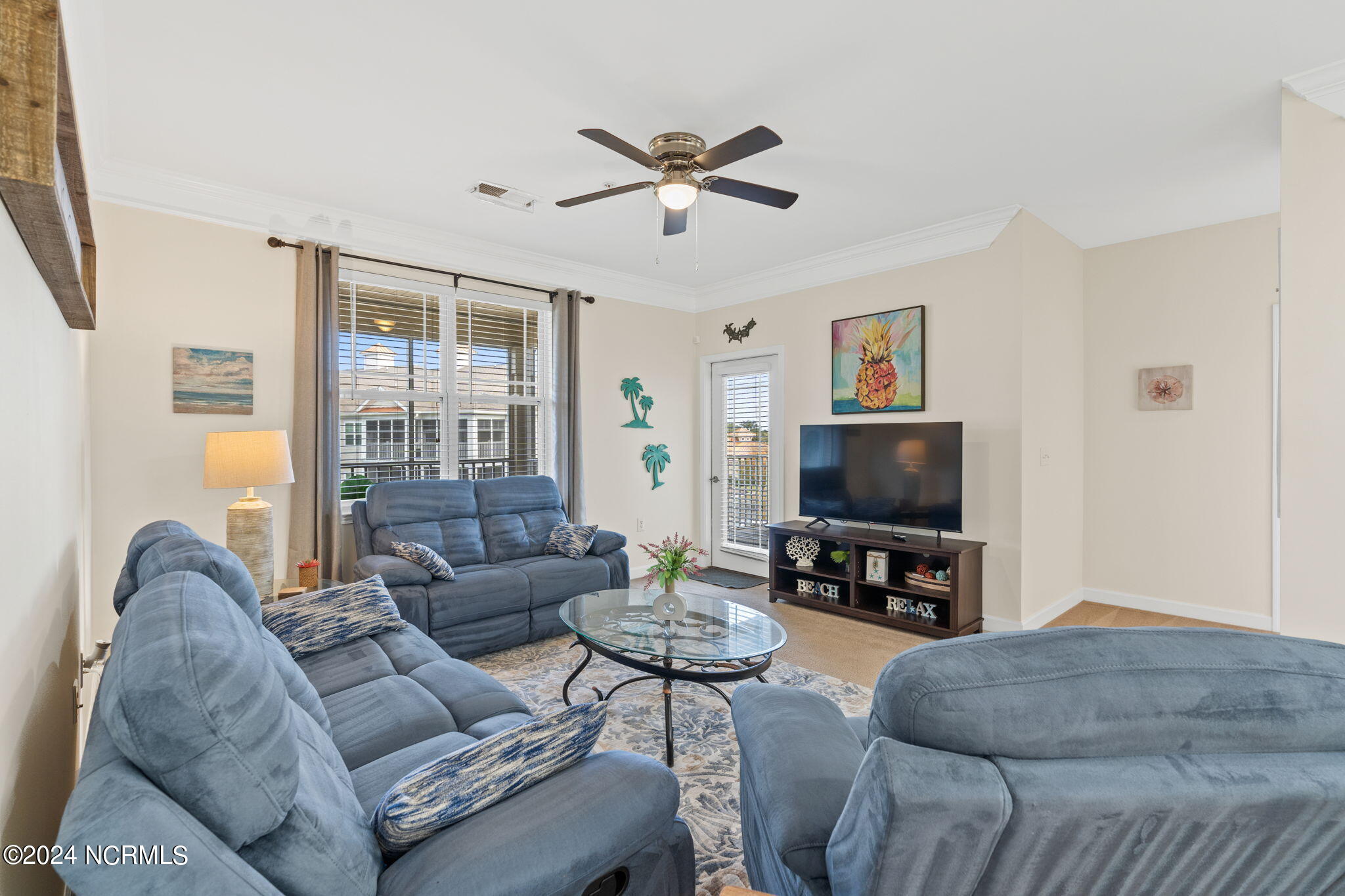 395 S Crow Creek Drive Unit 1323 Property Photo 12