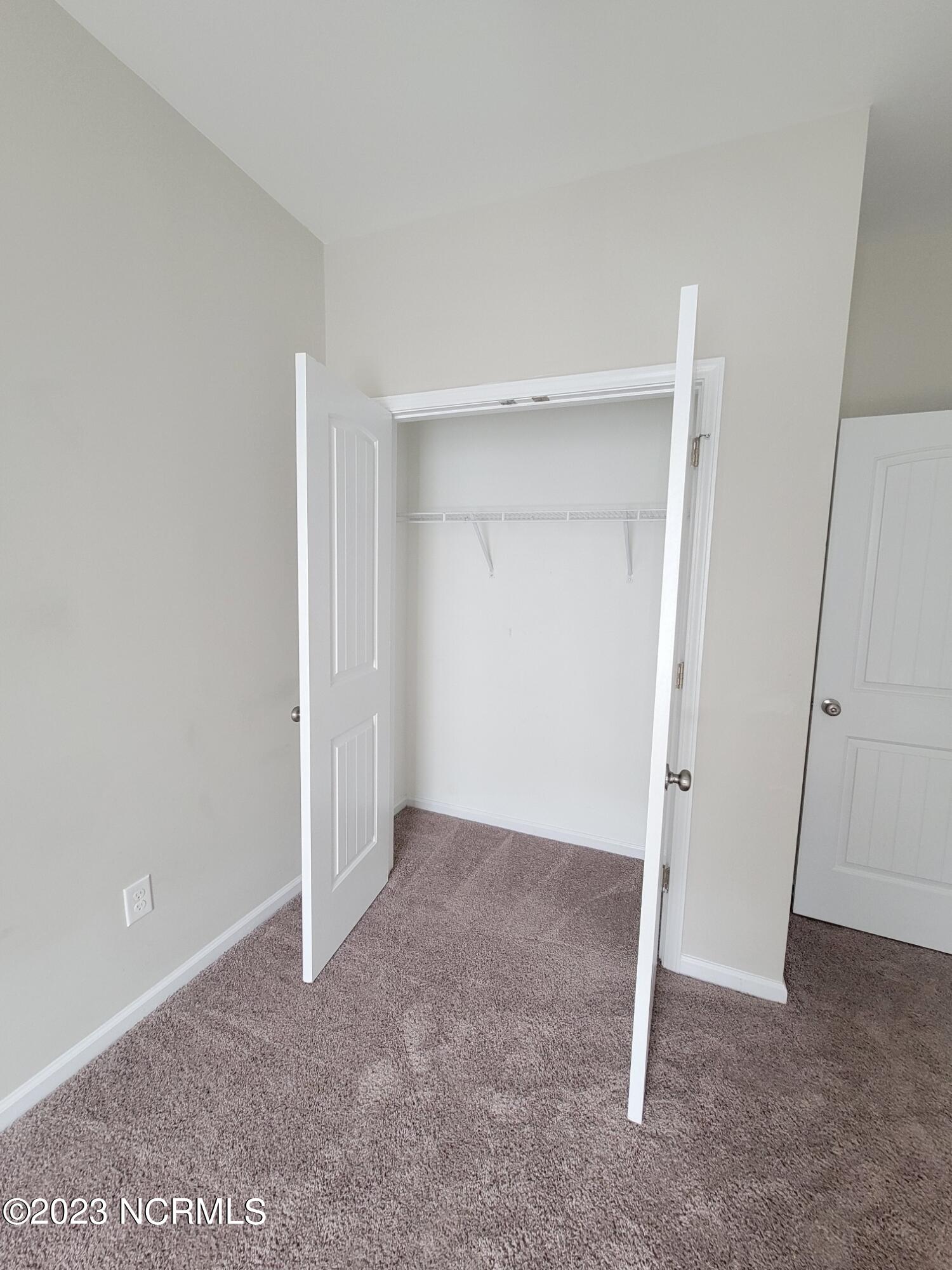 328 Cedar Island Trail Property Photo 18