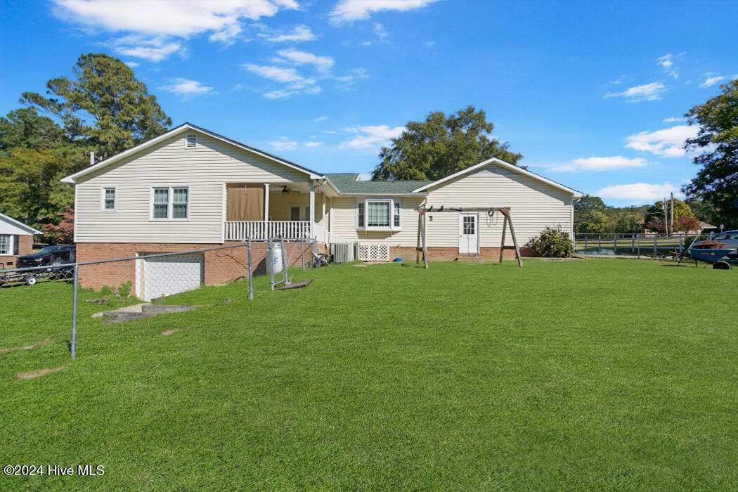 115 Creek Run Road Property Photo 8
