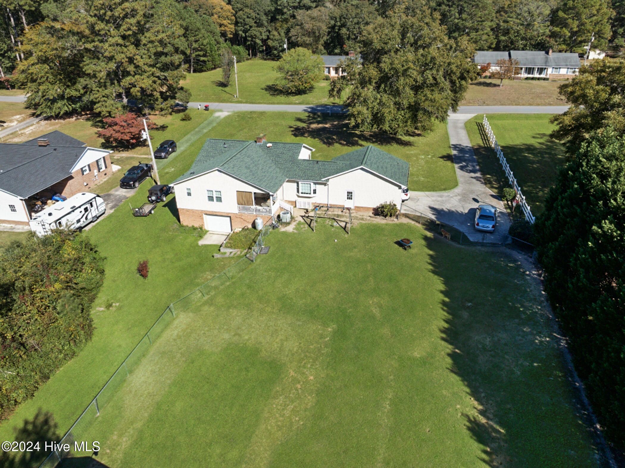 115 Creek Run Road Property Photo 9